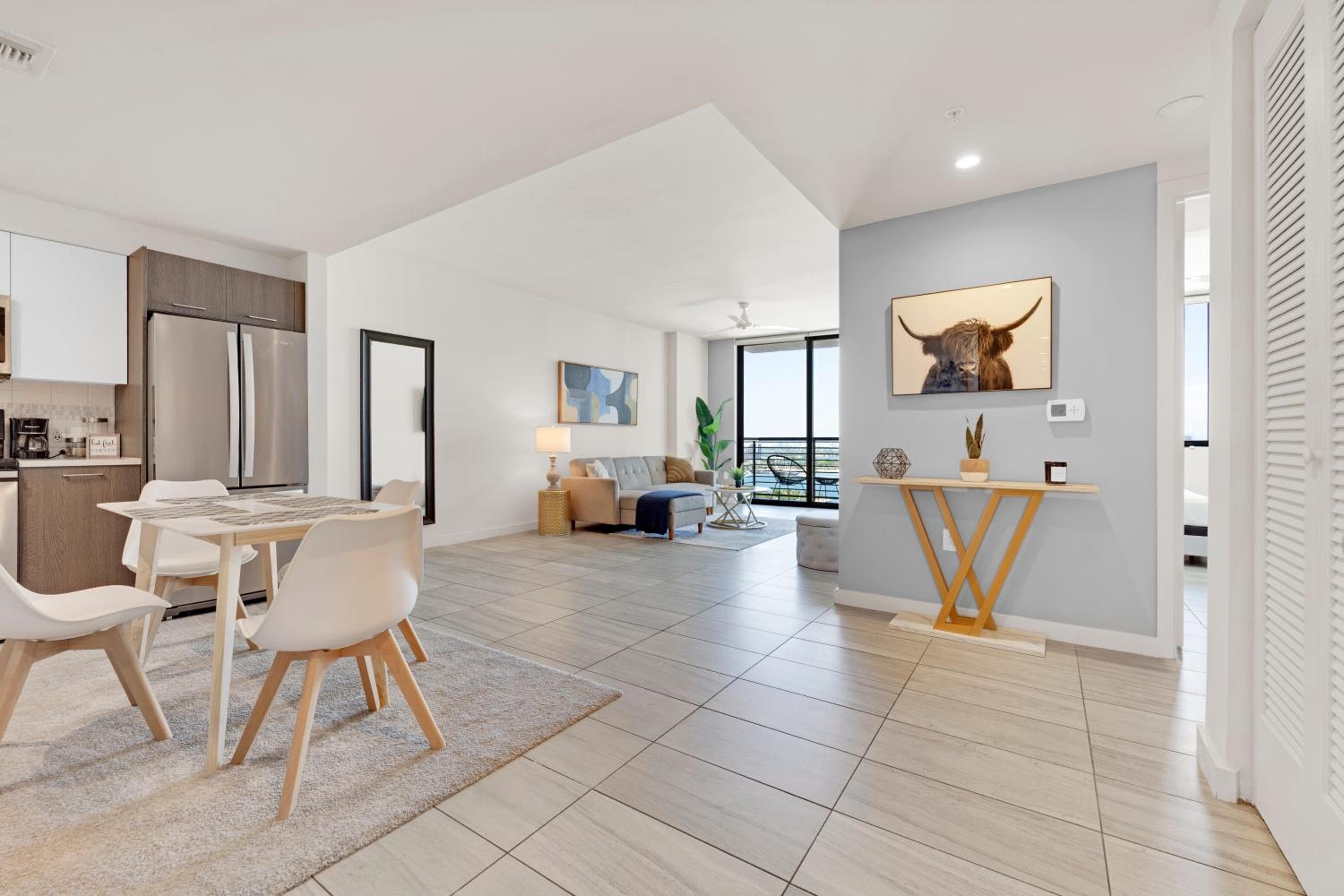 TR Miami Luxury de un dormitorio y estudios — 12