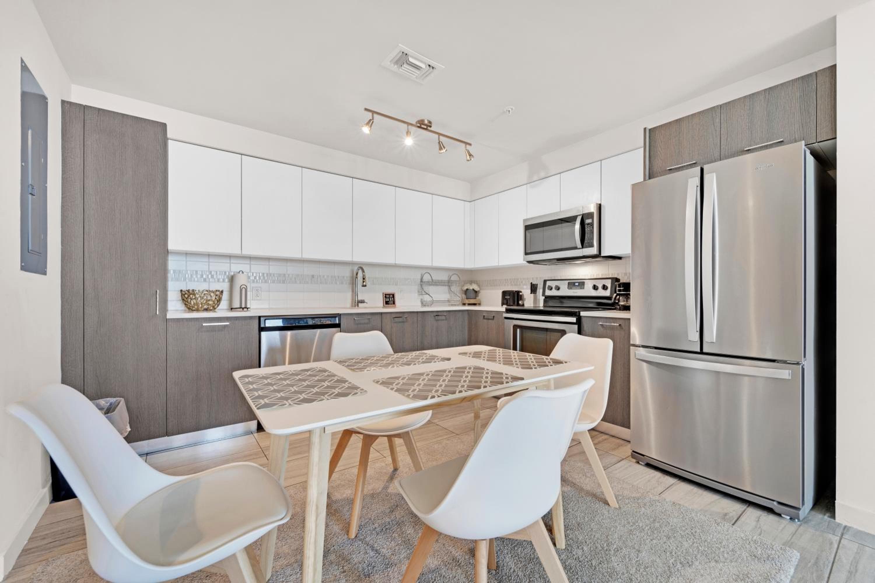 TR Miami Luxury de un dormitorio y estudios — 29