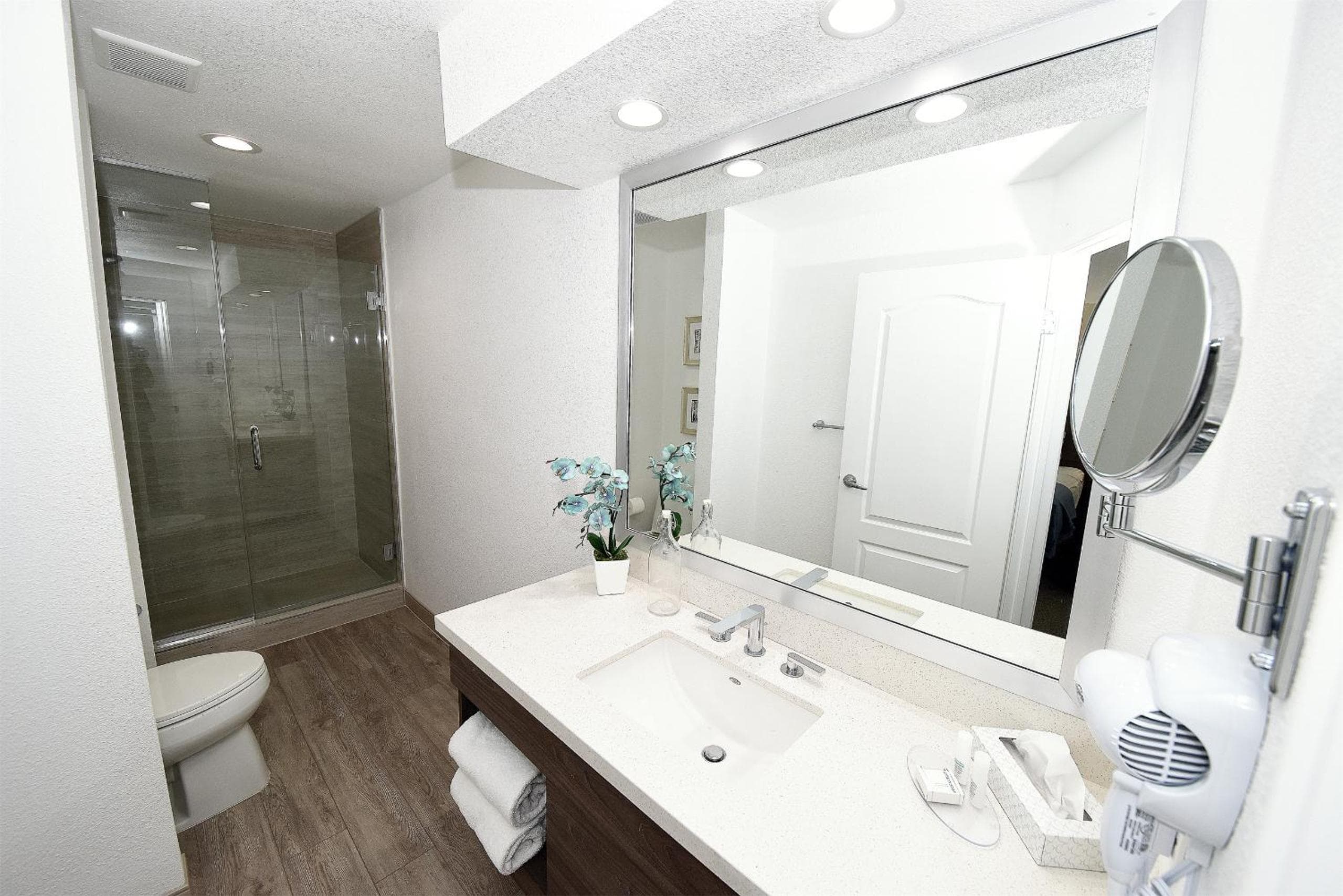 Serene Vegas Boutique Hotel Las Vegas — 27