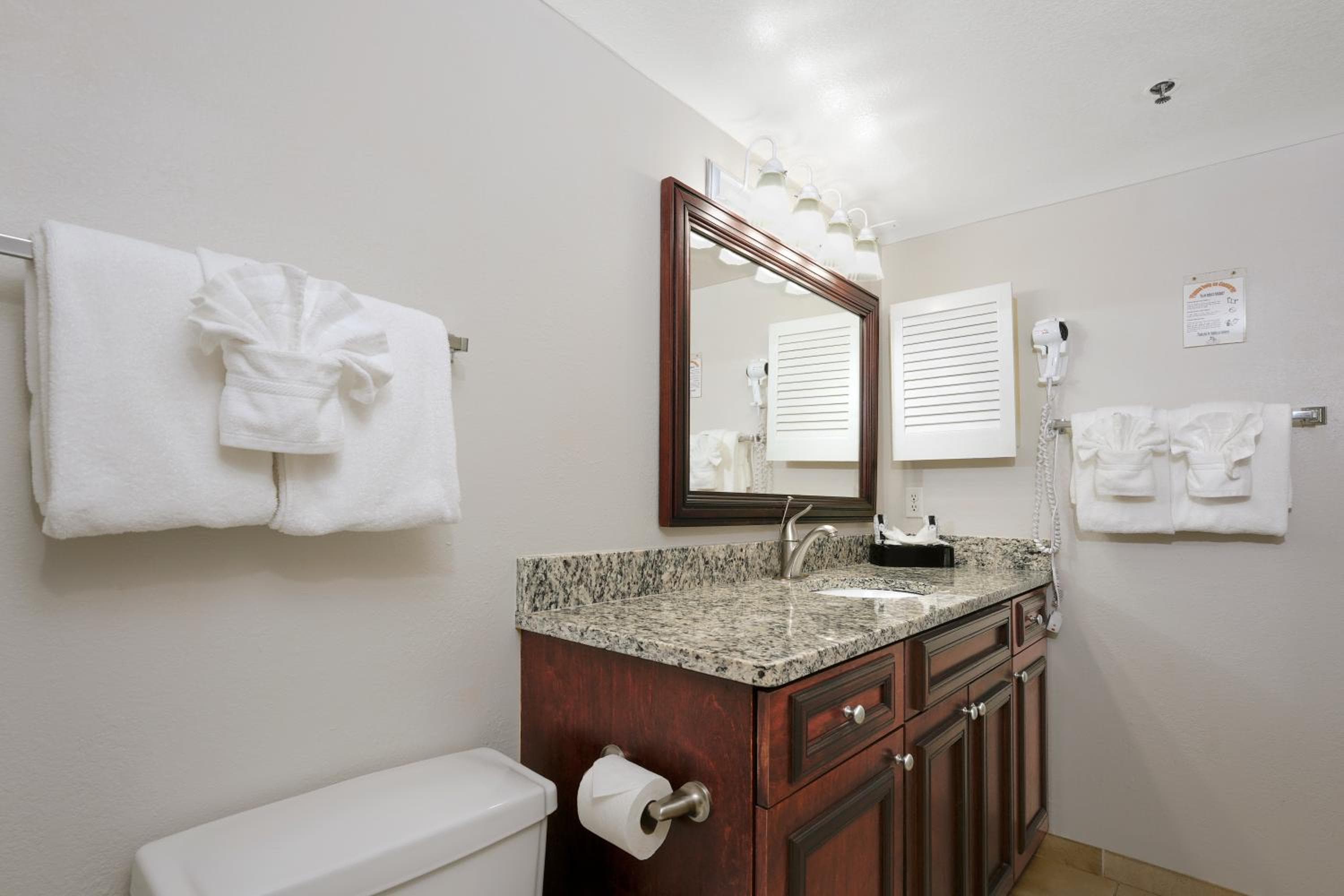 Parc Corniche Condominium Suites — 18