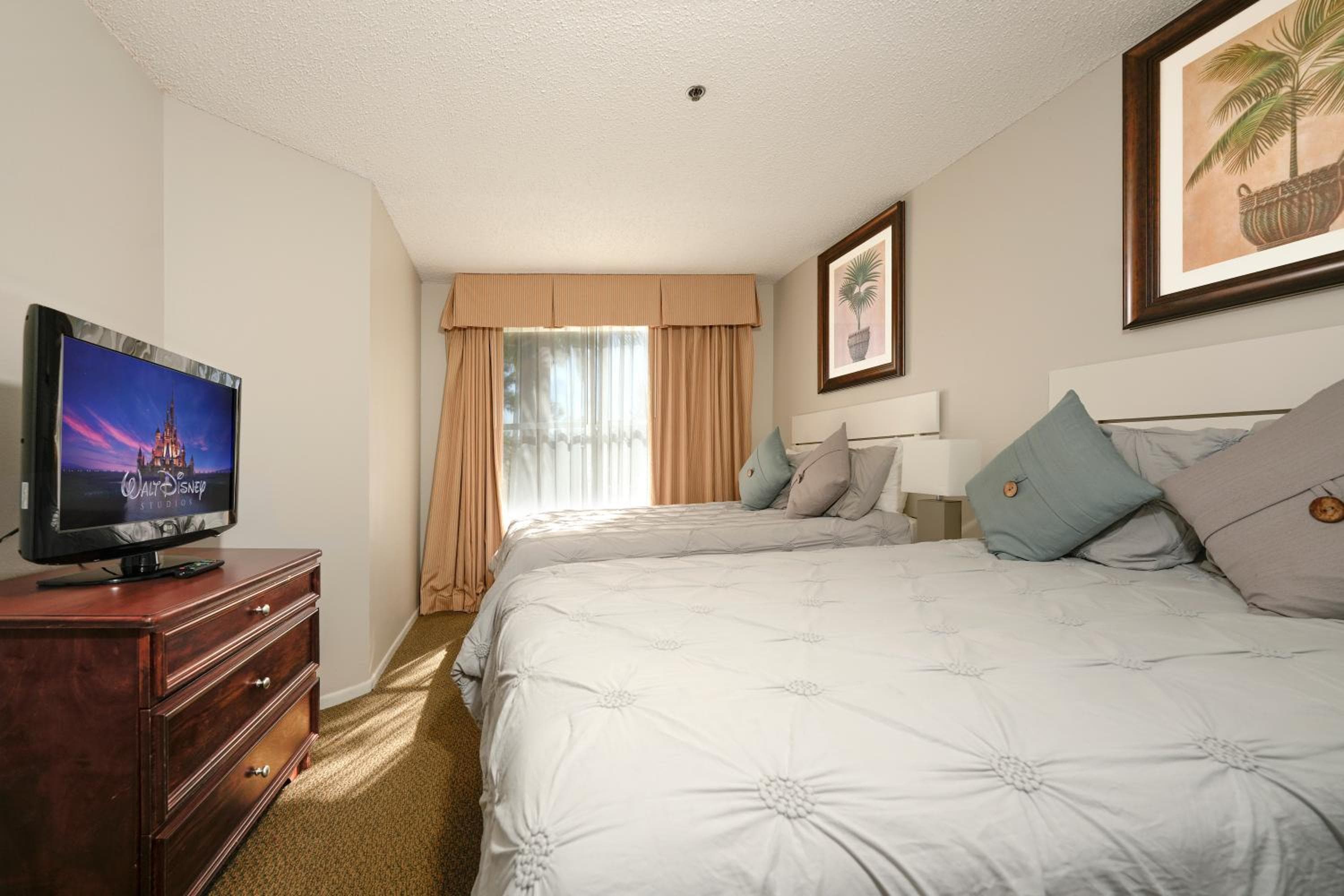 Parc Corniche Condominium Suites — 13