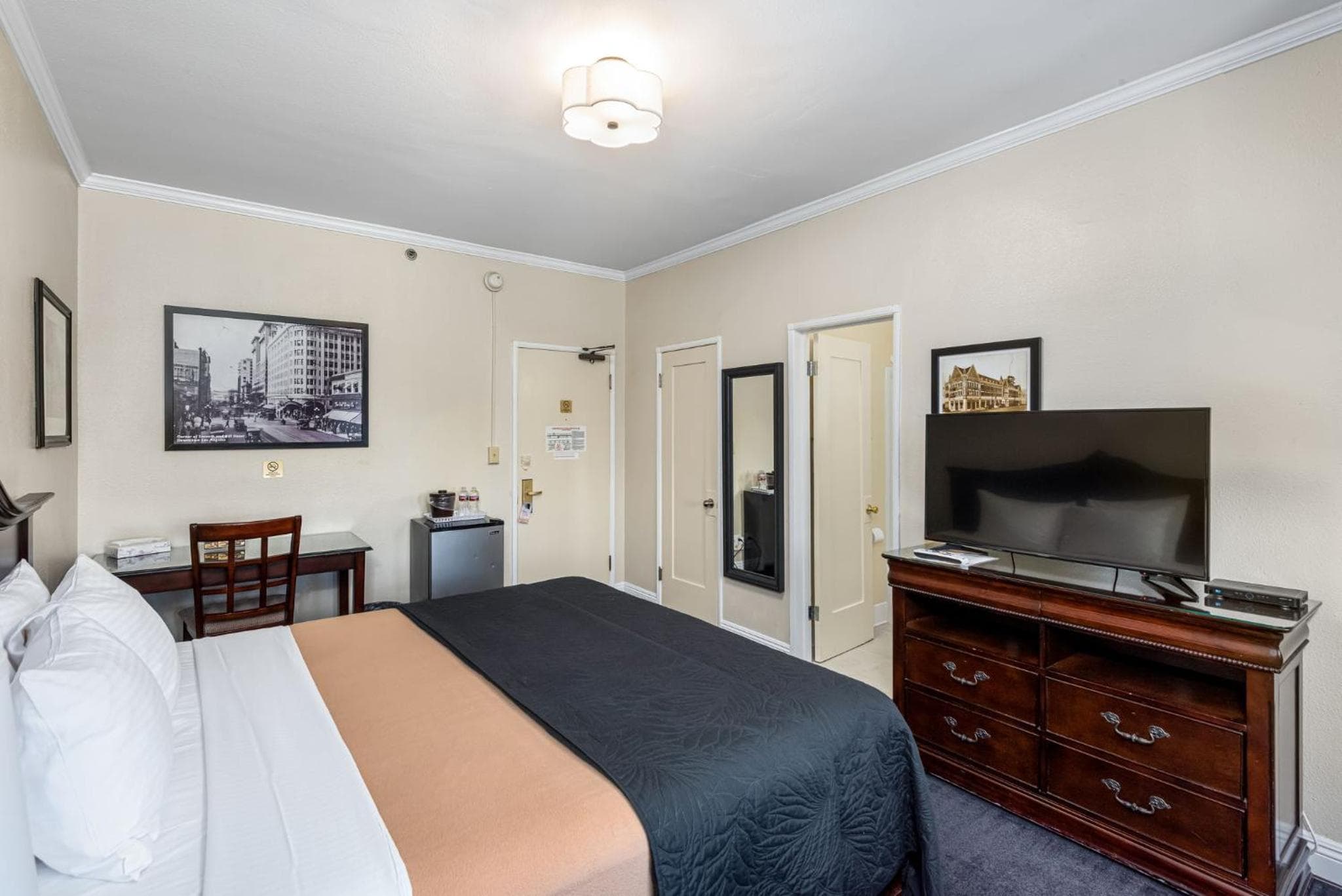 Hollywood Historic Hotel — 29