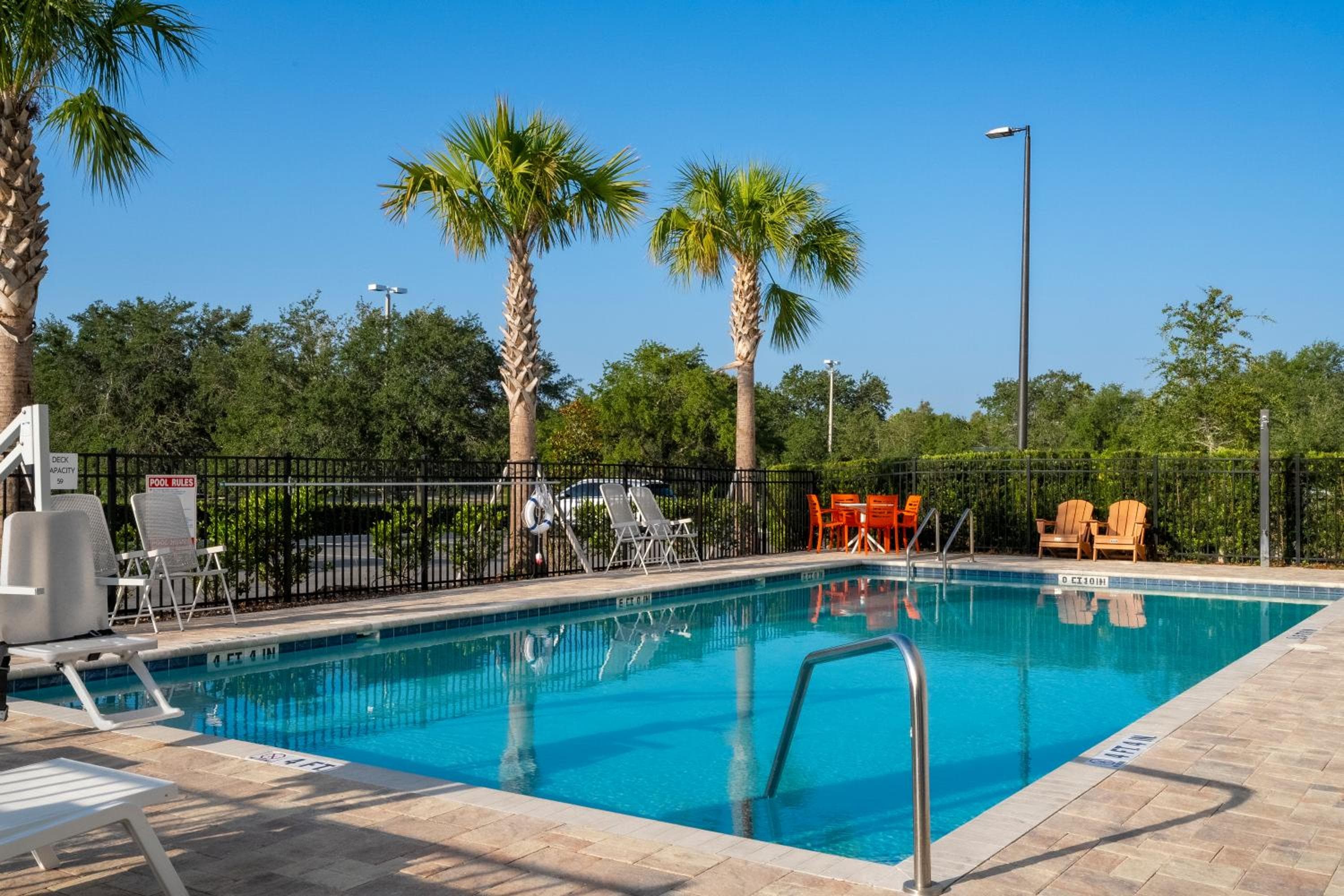 SPOT X Hotel Orlando Intl Dr by The Red Collection — 2