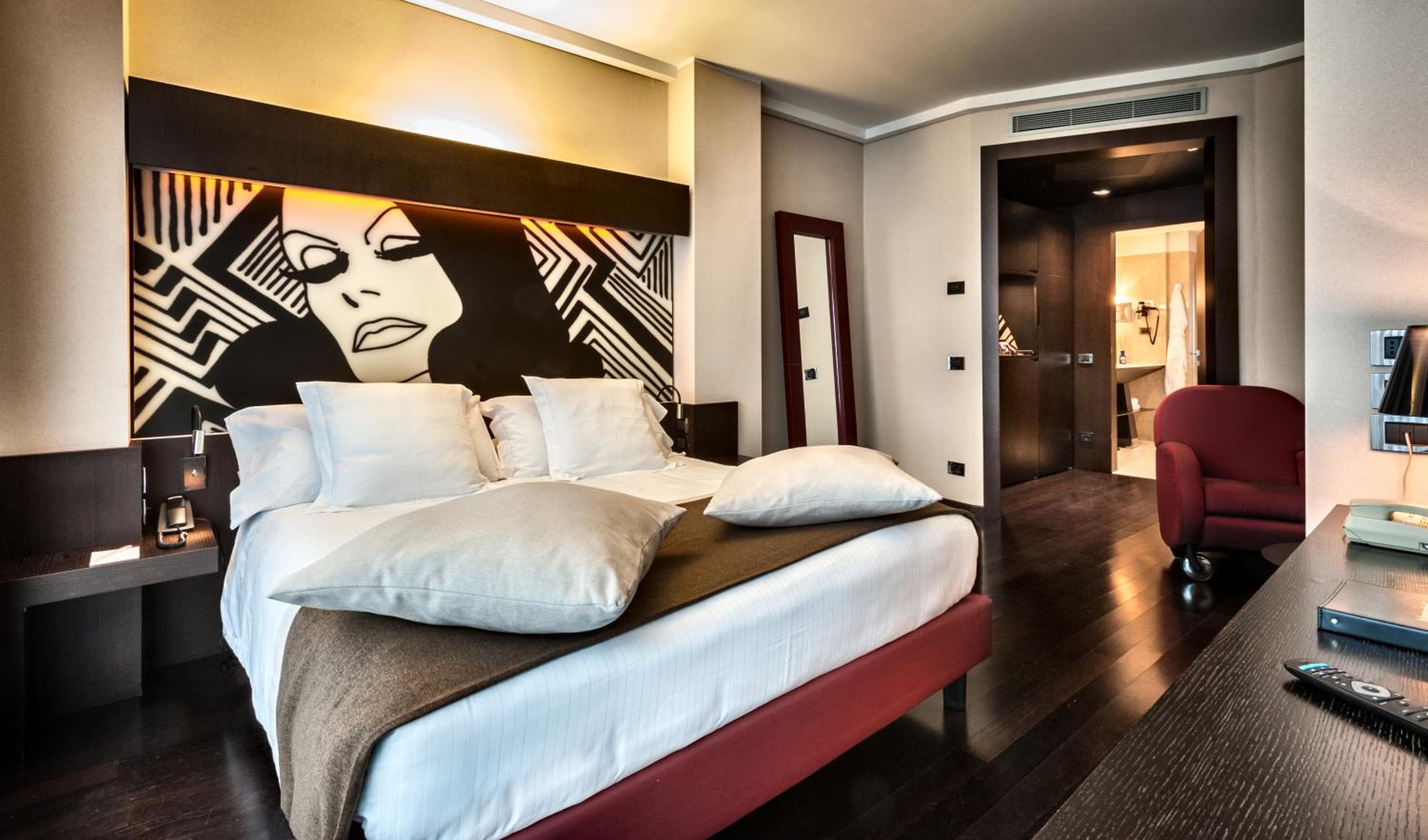 Crowne Plaza Milan City by IHG — 7