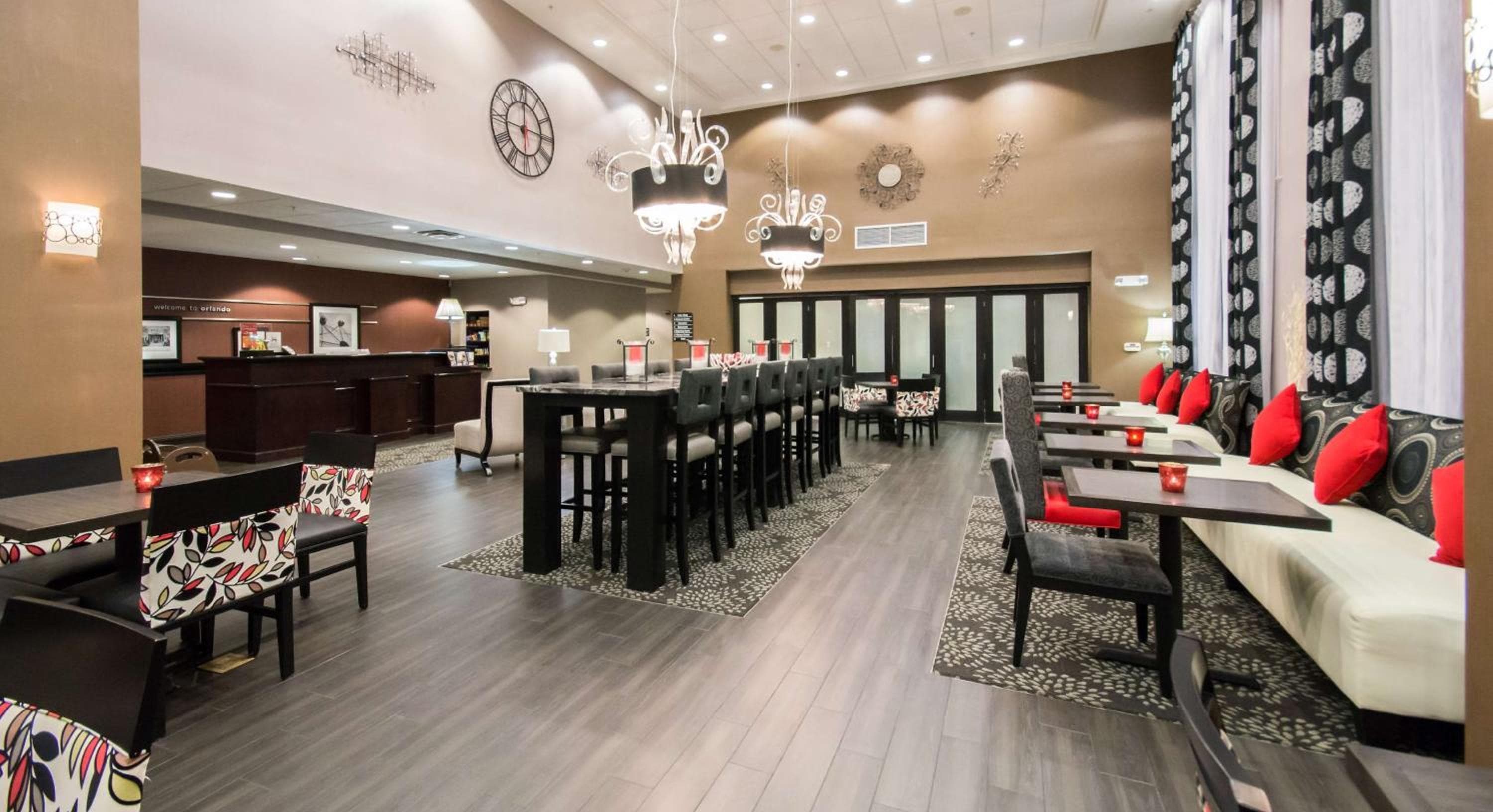 Hampton Inn & Suites Orlando-John Young Parkway/South Park — 2