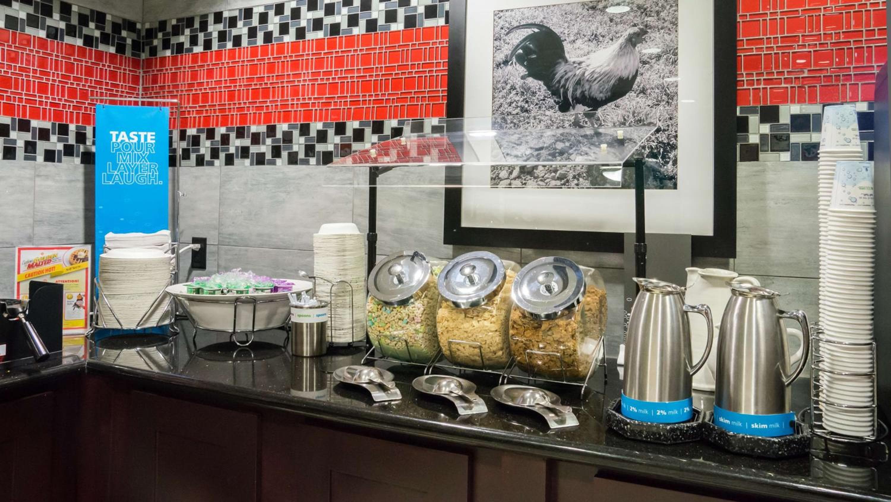 Hampton Inn & Suites Orlando-John Young Parkway/South Park — 6