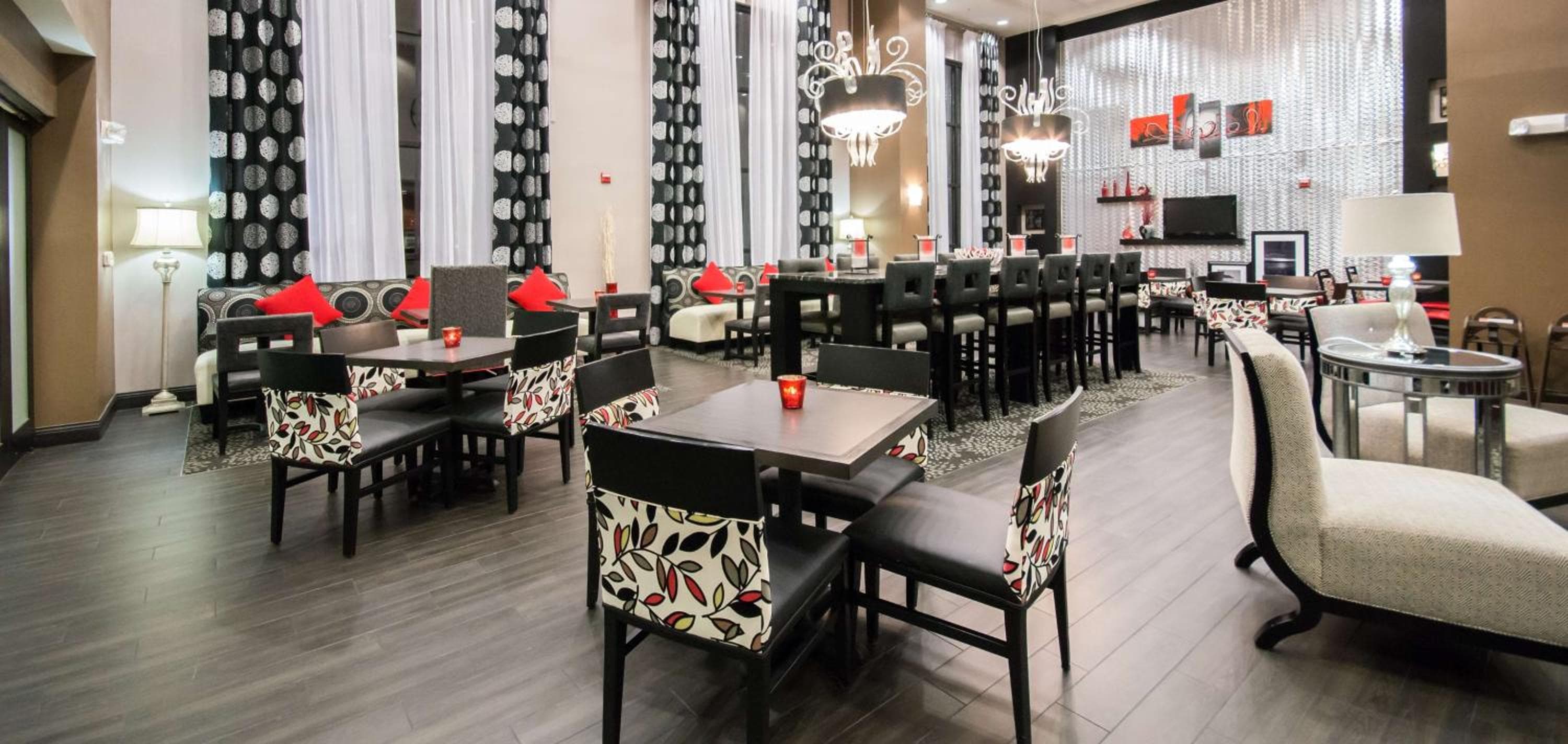 Hampton Inn & Suites Orlando-John Young Parkway/South Park — 9