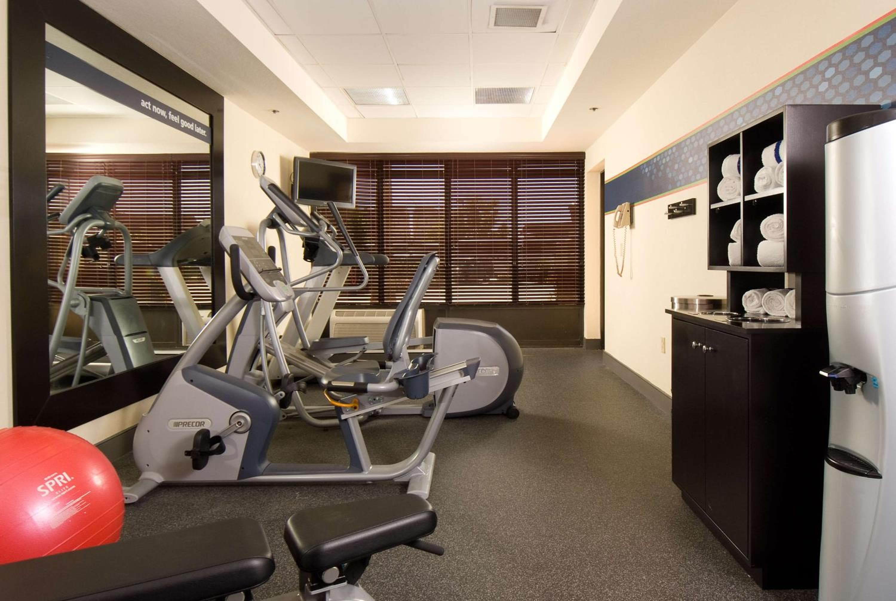 Hampton Inn Orlando vicino a Universal Blv/International Dr — 8