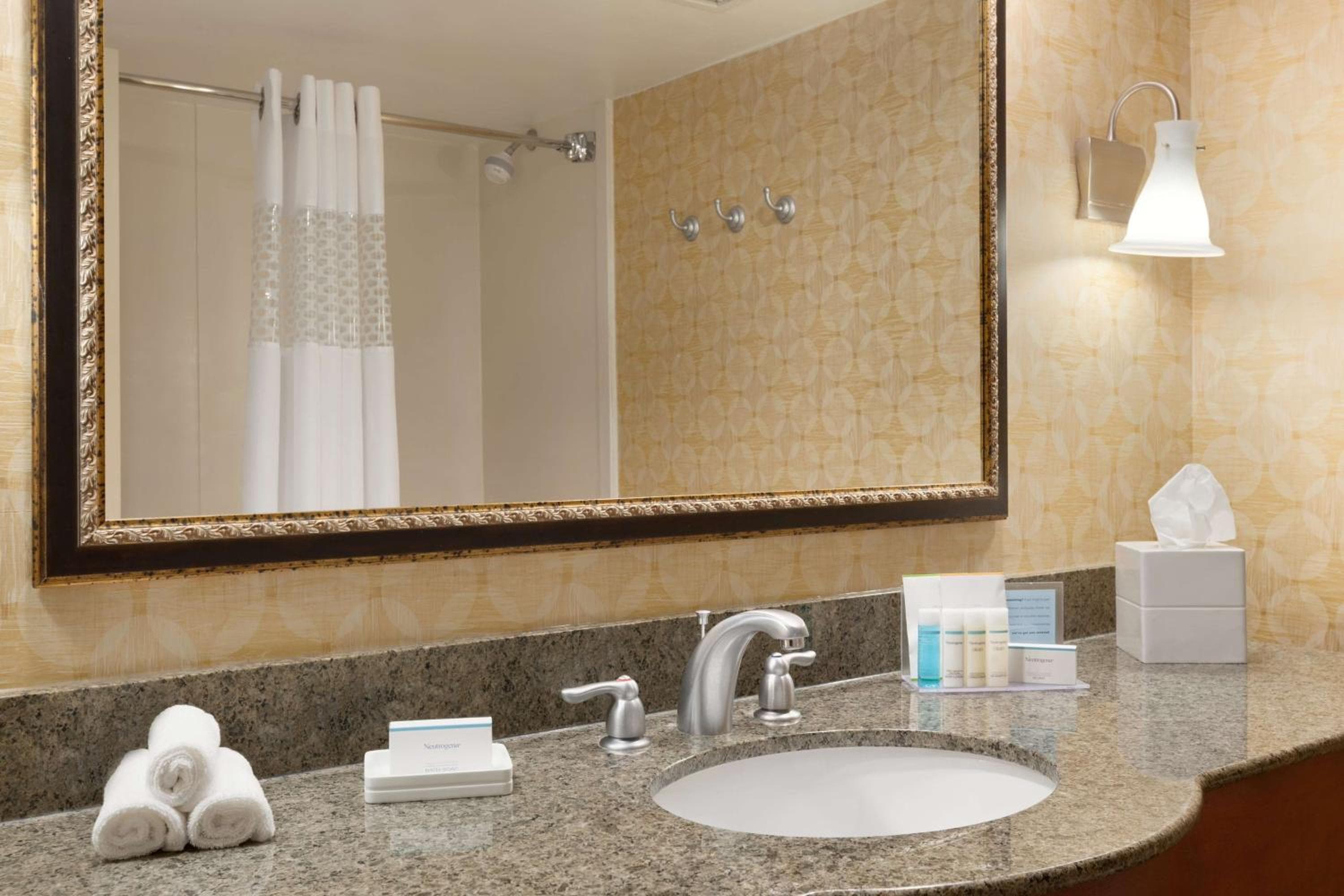 Hampton Inn Miami-Airport West — 23