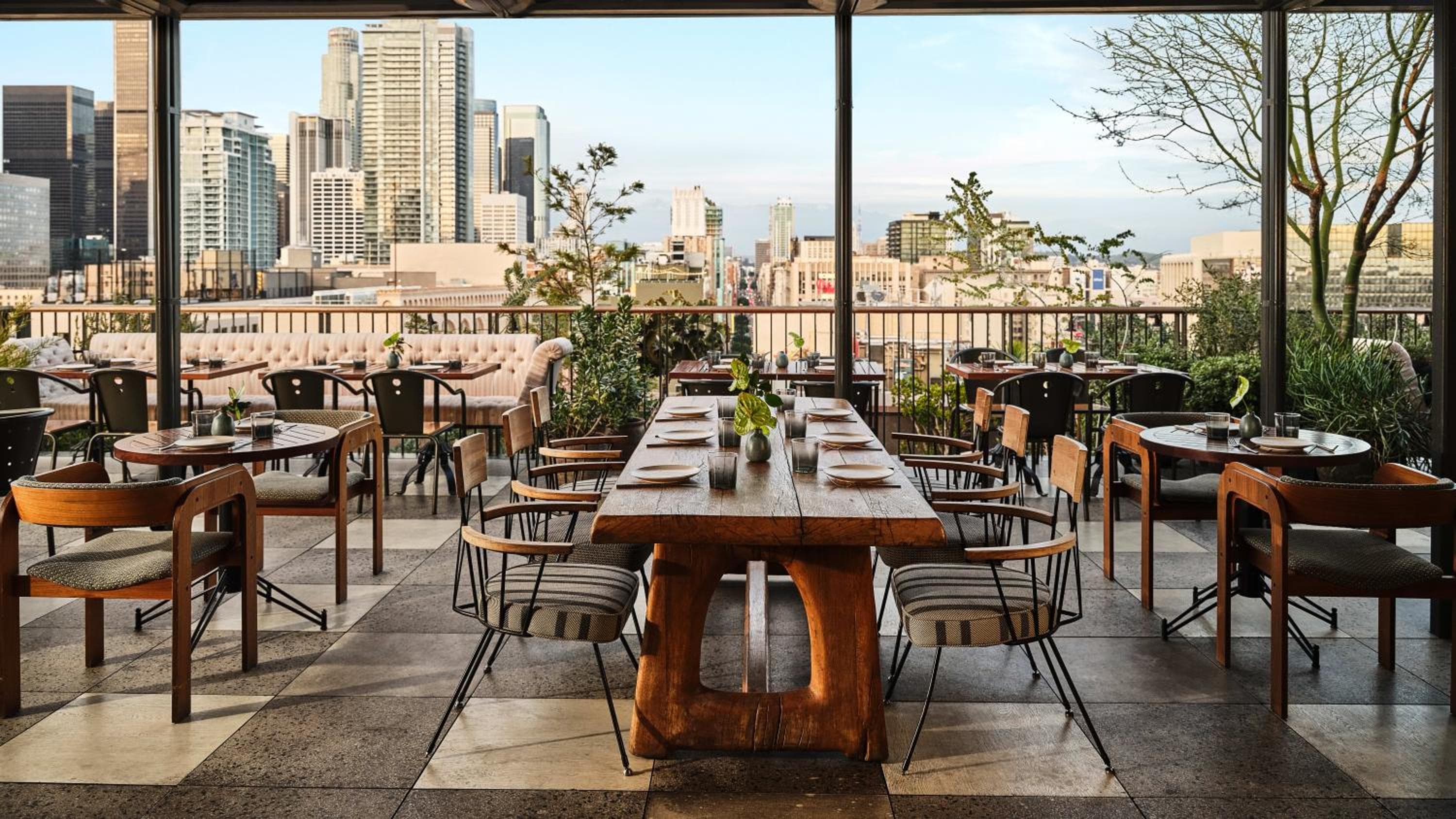 Downtown Los Angeles Proper Hotel, a Member of Design Hotels — 4