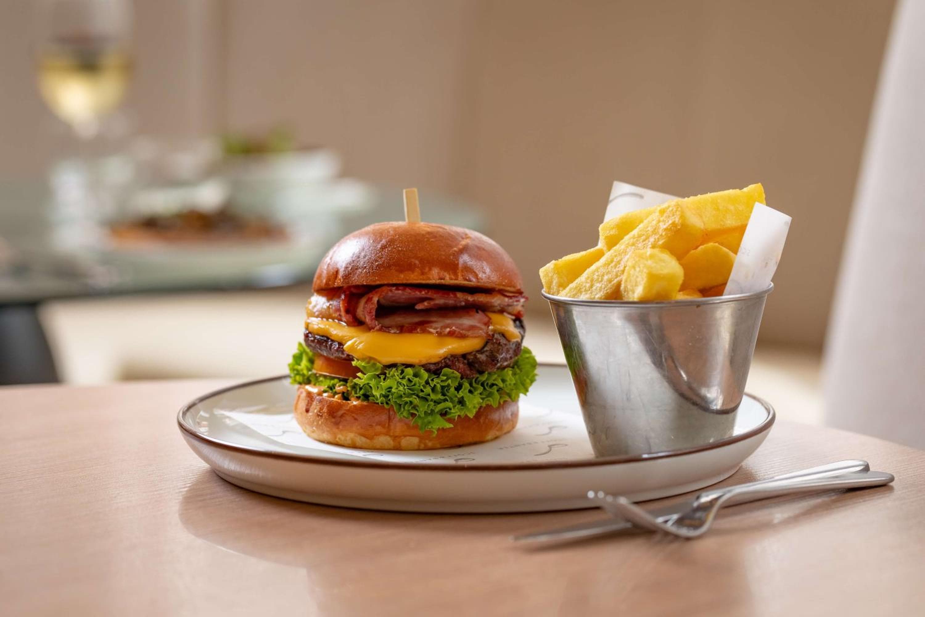 Radisson Blu Hotel, London Tottenham Court Road — 3