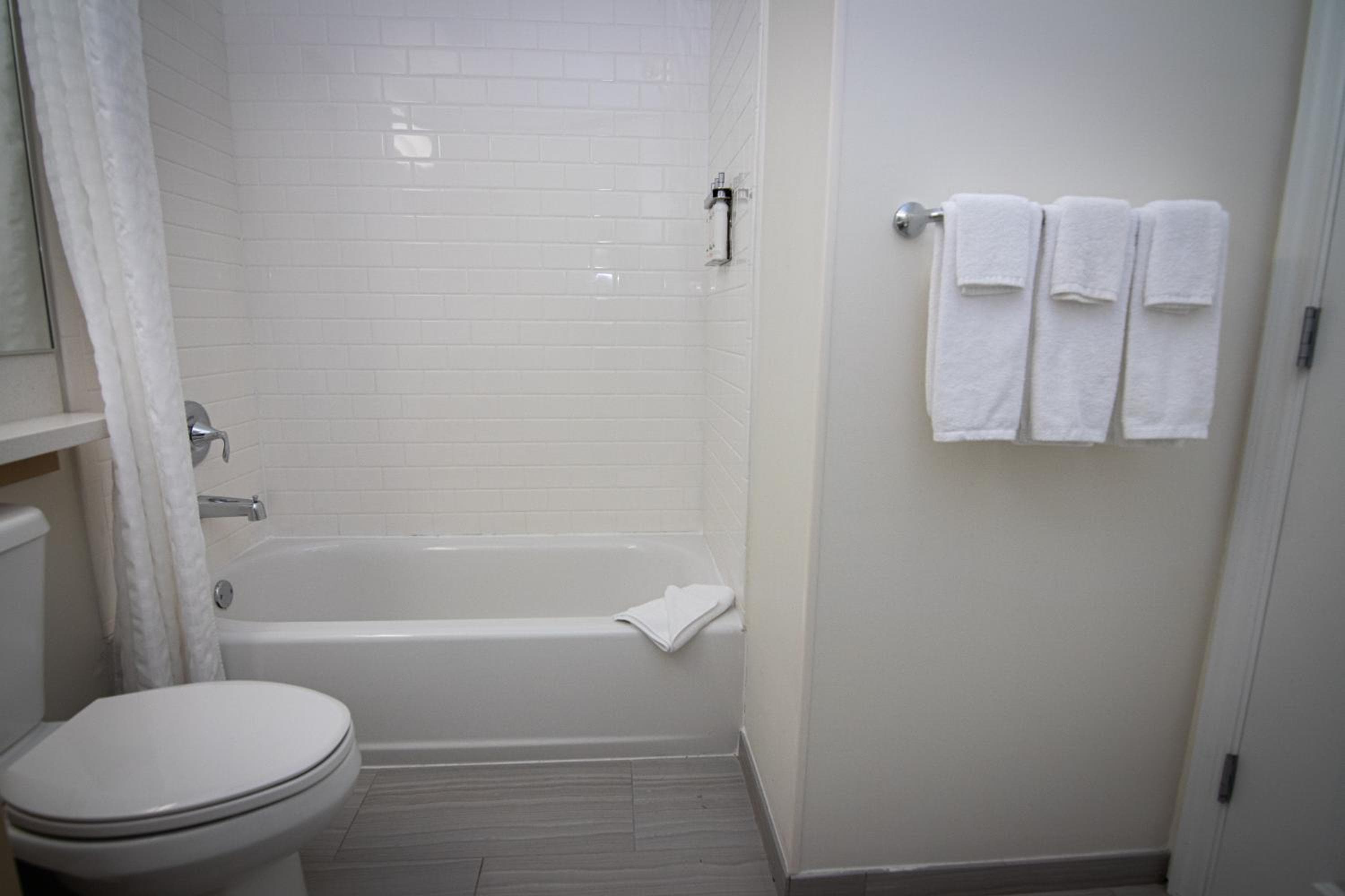 Candlewood Suites Miami Intl Airport - 36th St, un hotel IHG — 22