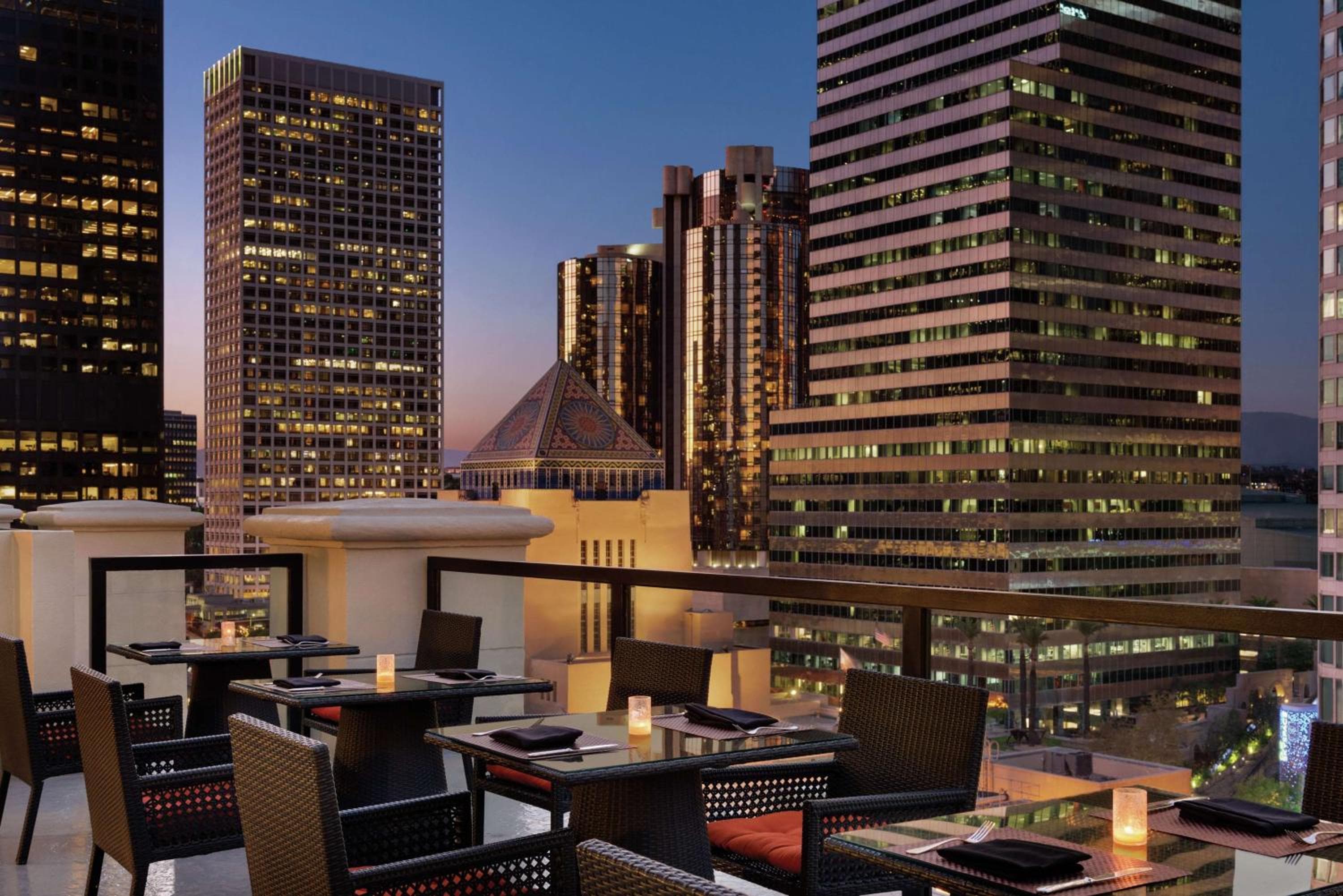 Hilton Checkers Los Angeles — 18