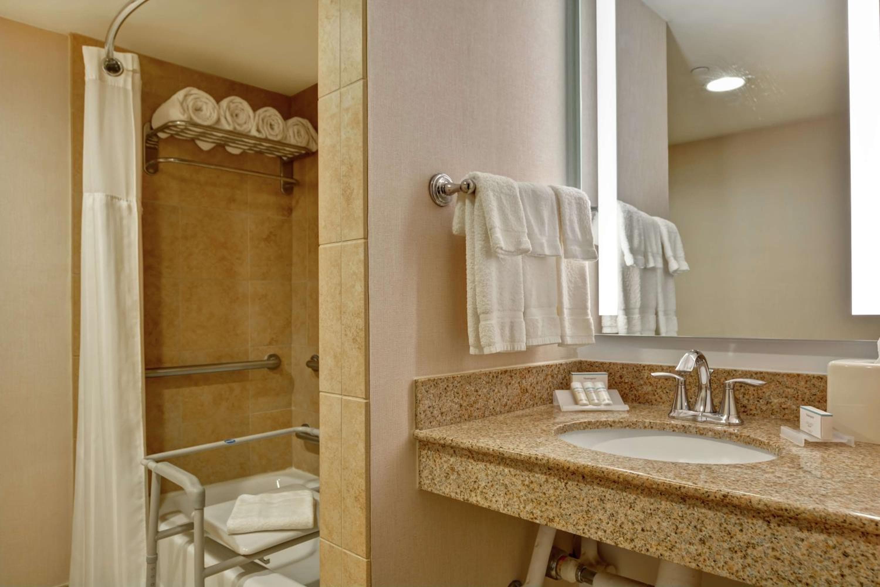 Hilton Garden Inn Orlando Lake Buena Vista — 28
