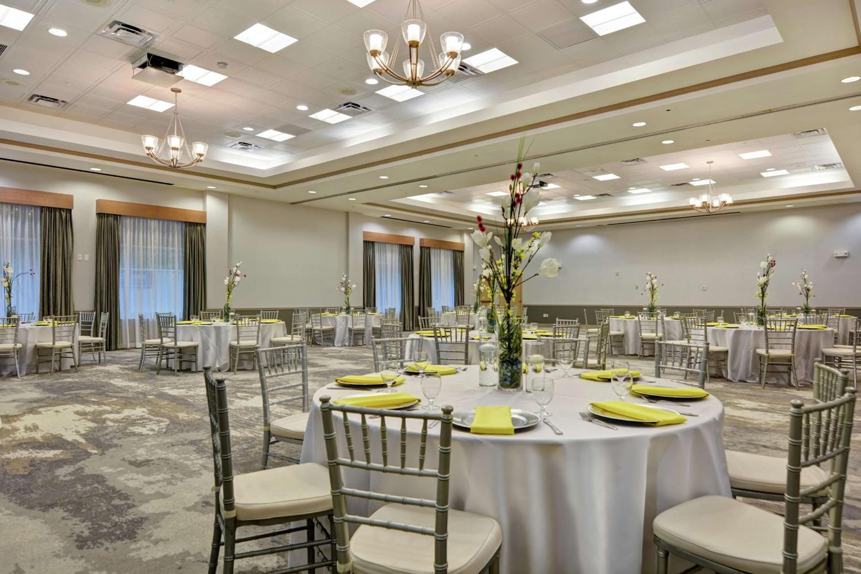Hilton Garden Inn Orlando Lake Buena Vista — 10