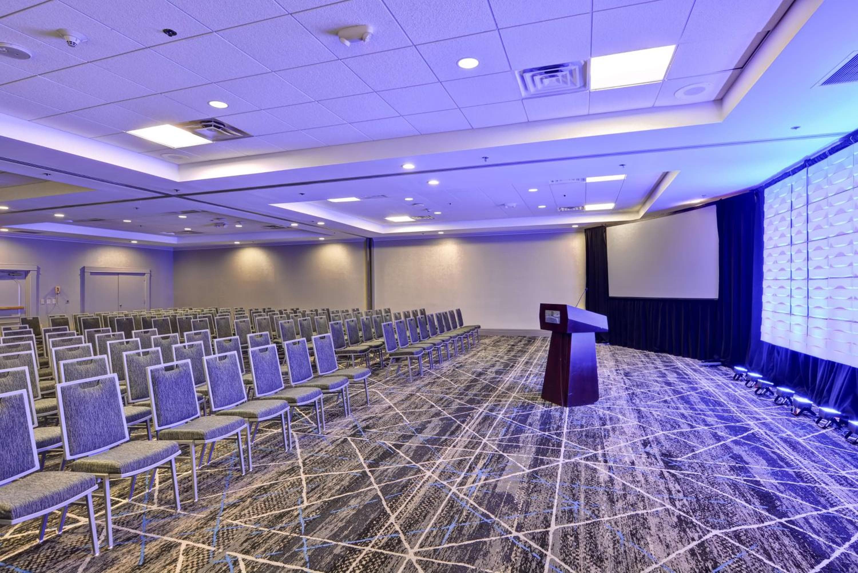 Embassy Suites by Hilton Miami International Airport — 18