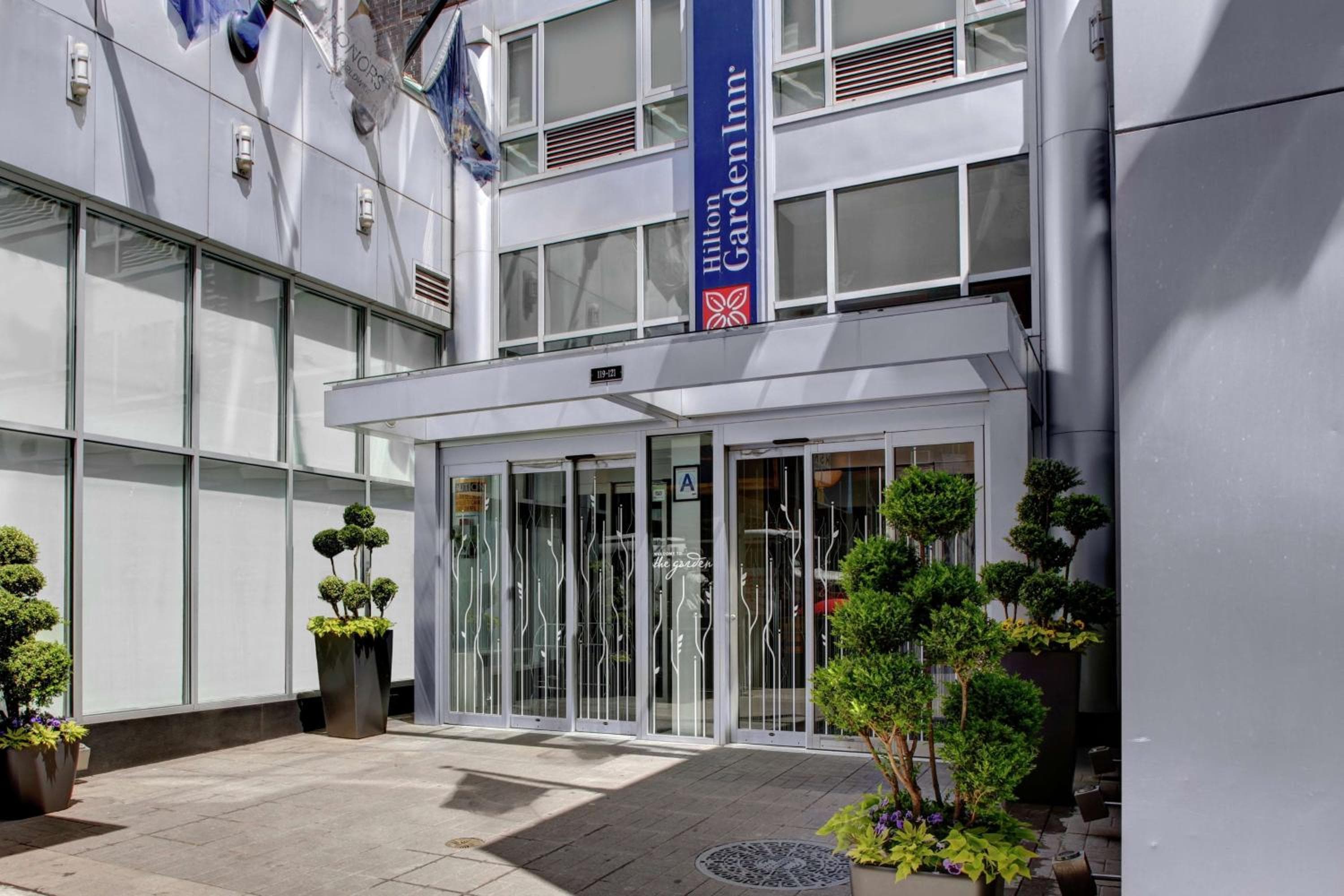 Hilton Garden Inn New York/Manhattan-Chelsea — 1