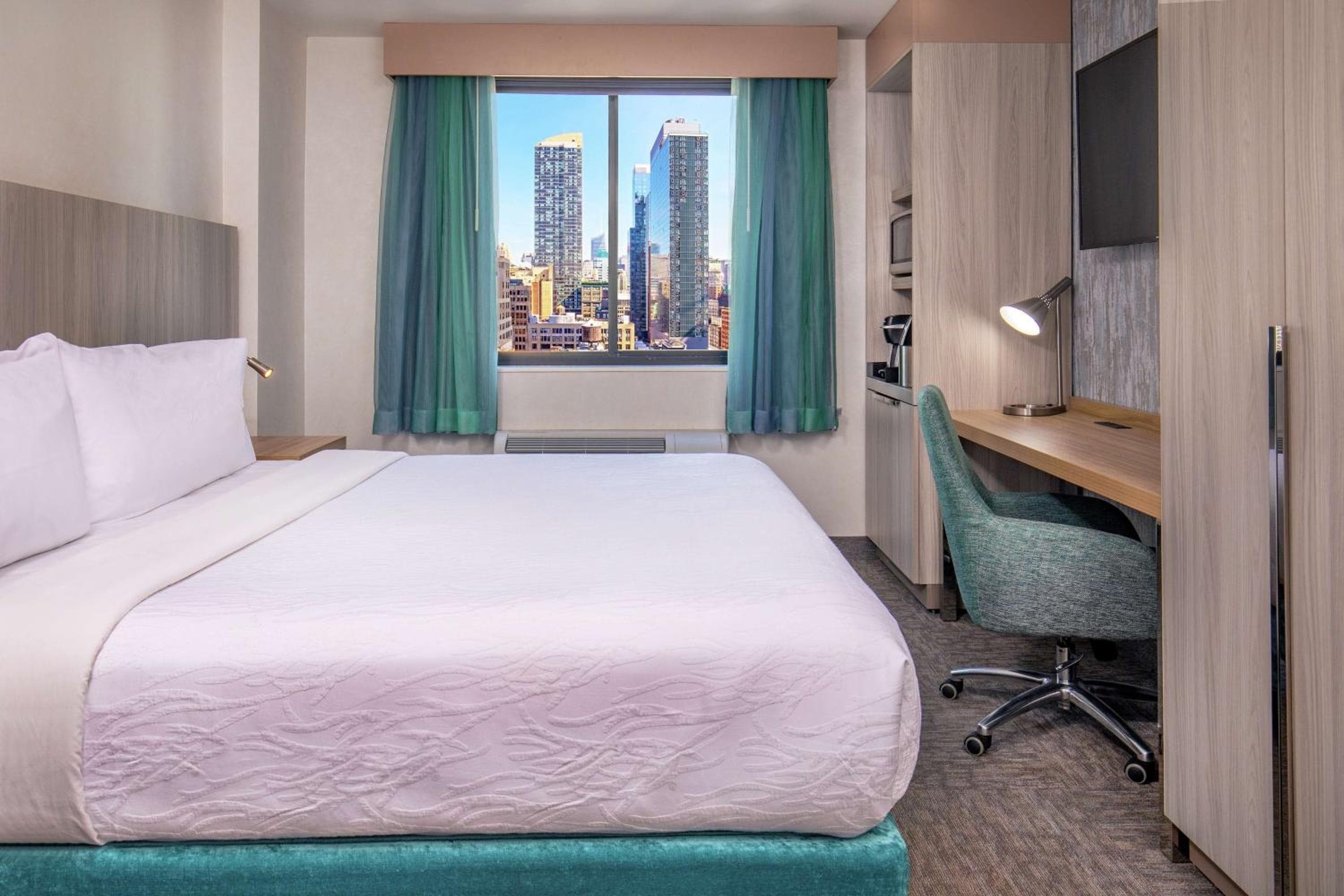 Hilton Garden Inn New York/Manhattan-Chelsea — 15