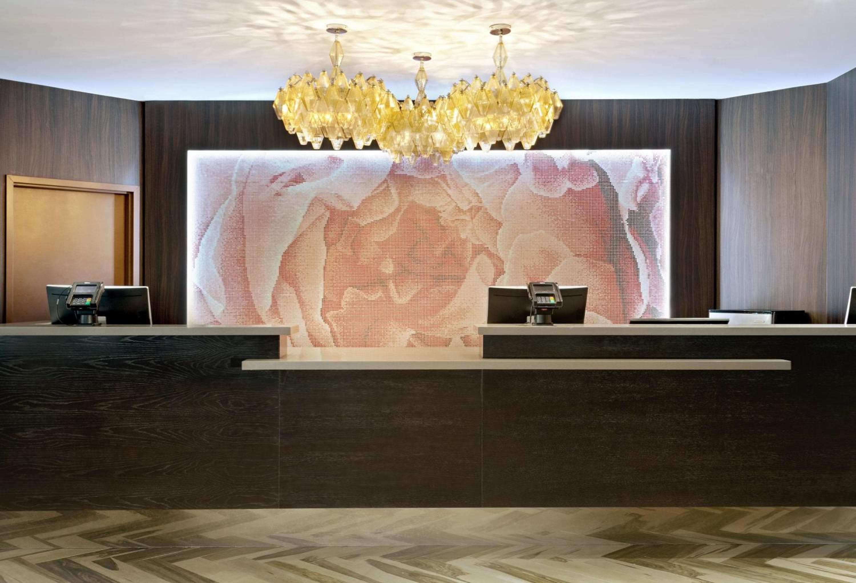 DoubleTree by Hilton Orlando East - UCF Area — 5