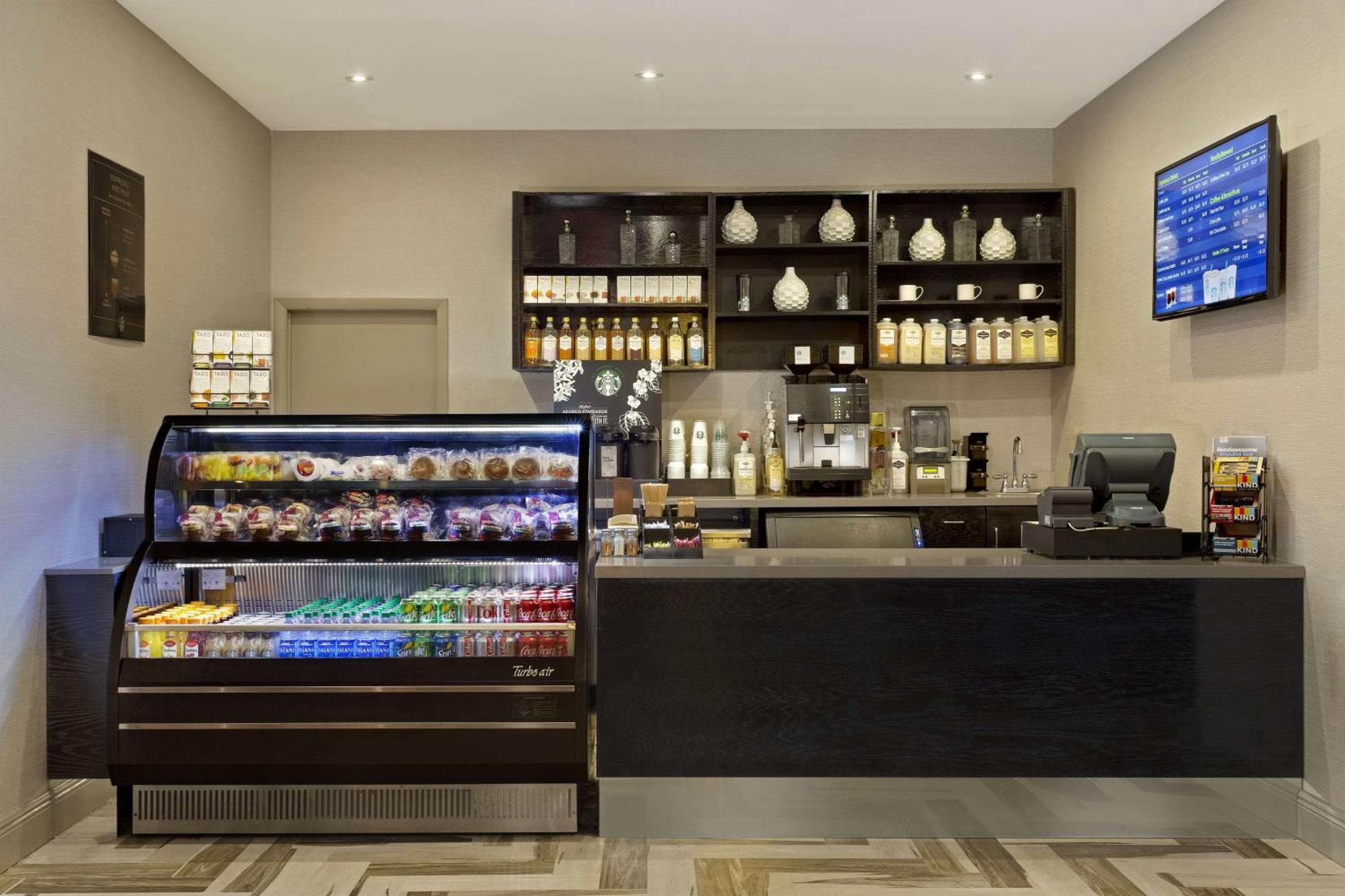 DoubleTree by Hilton Orlando East - UCF Area — 9