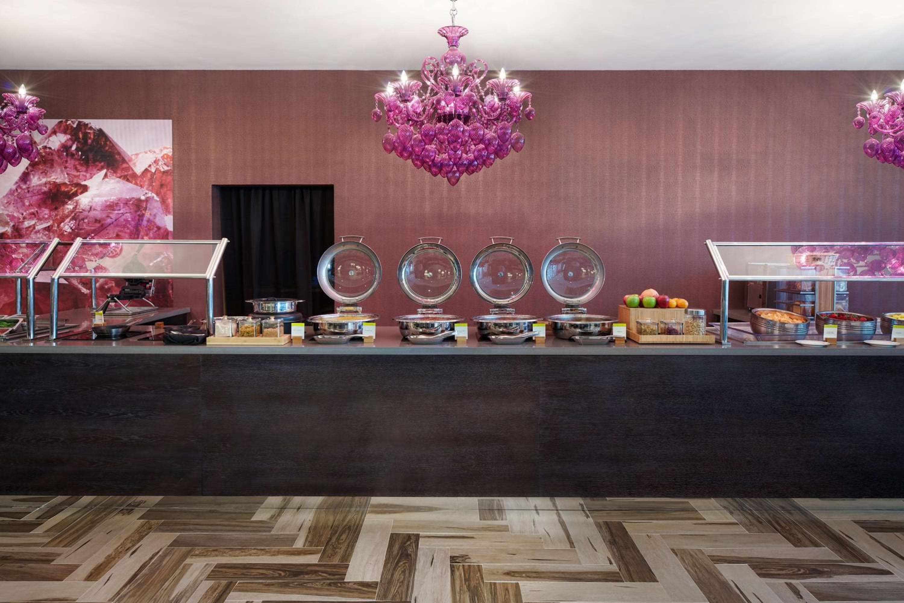 DoubleTree by Hilton Orlando East - UCF Area — 12