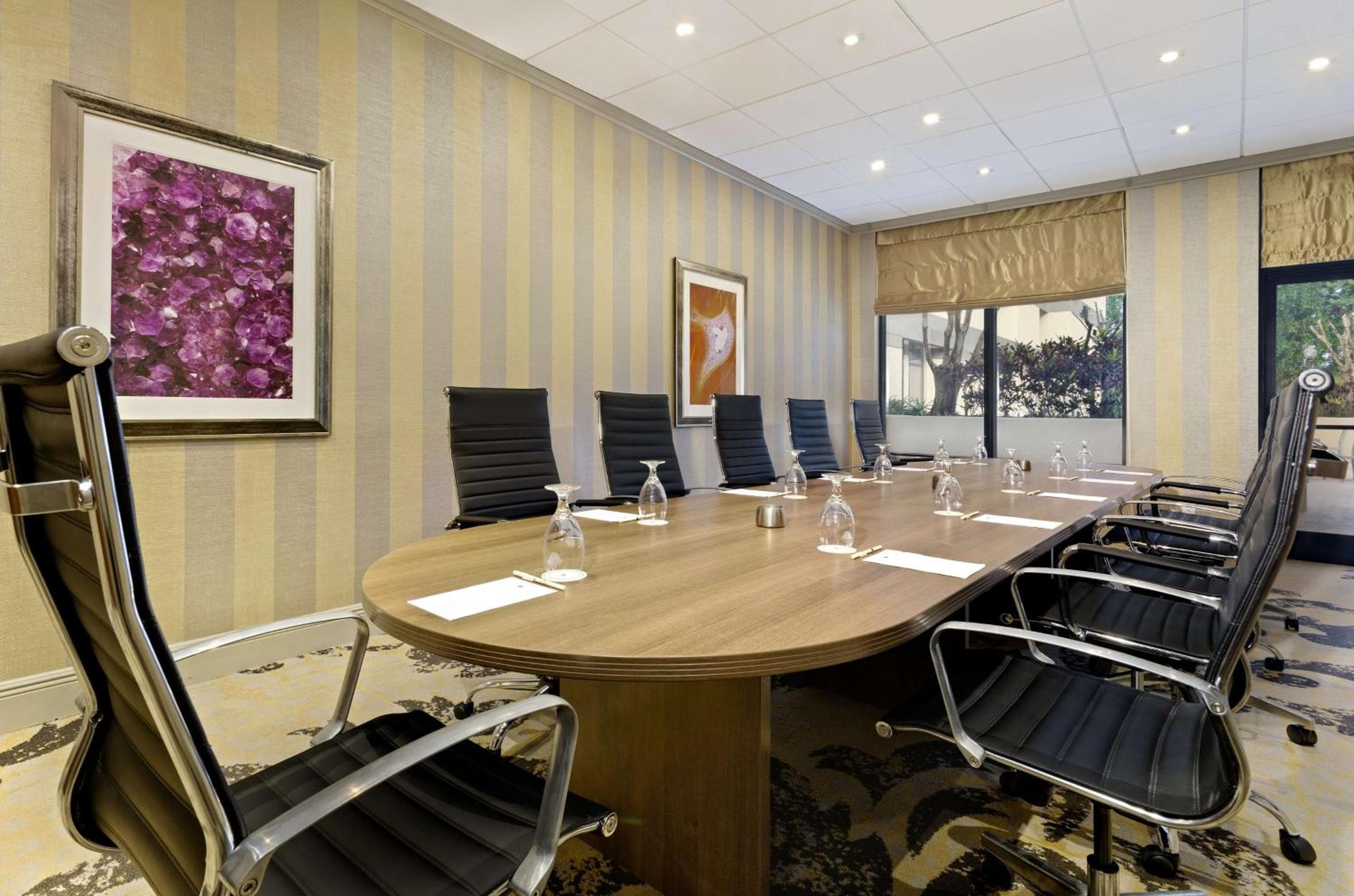 DoubleTree by Hilton Orlando East - UCF Area — 24