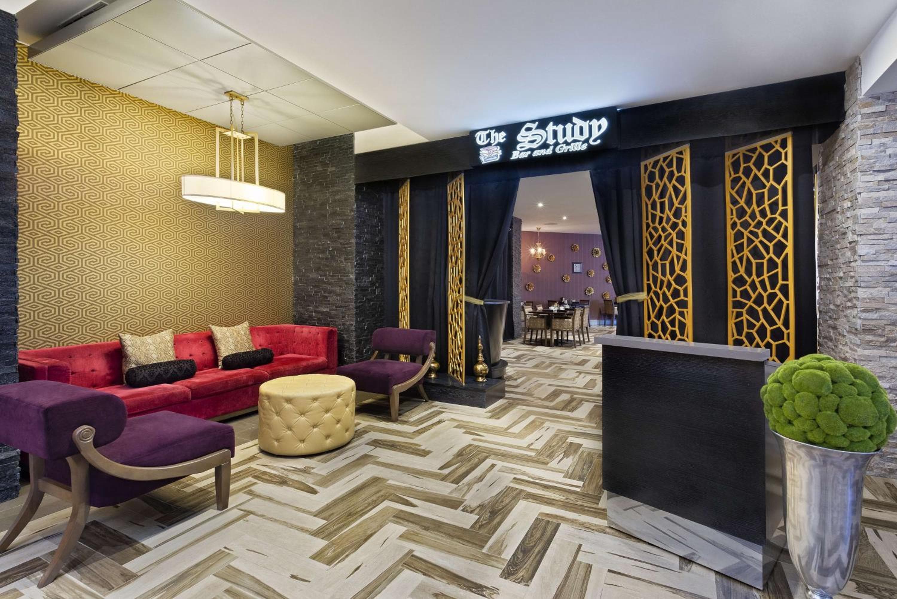 DoubleTree by Hilton Orlando East - UCF Area — 28