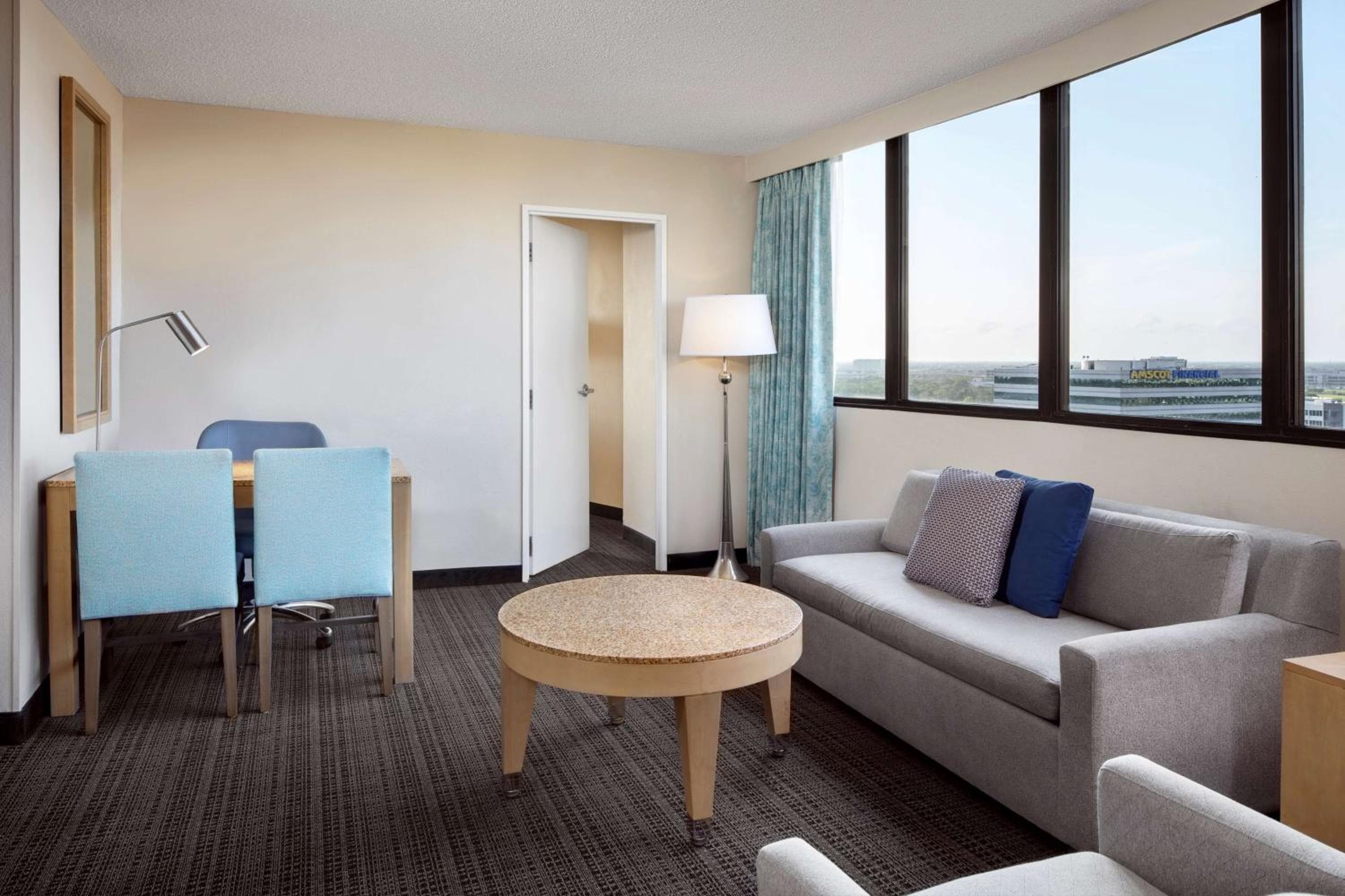 Embassy Suites by Hilton Tampa Airport Westshore — 22