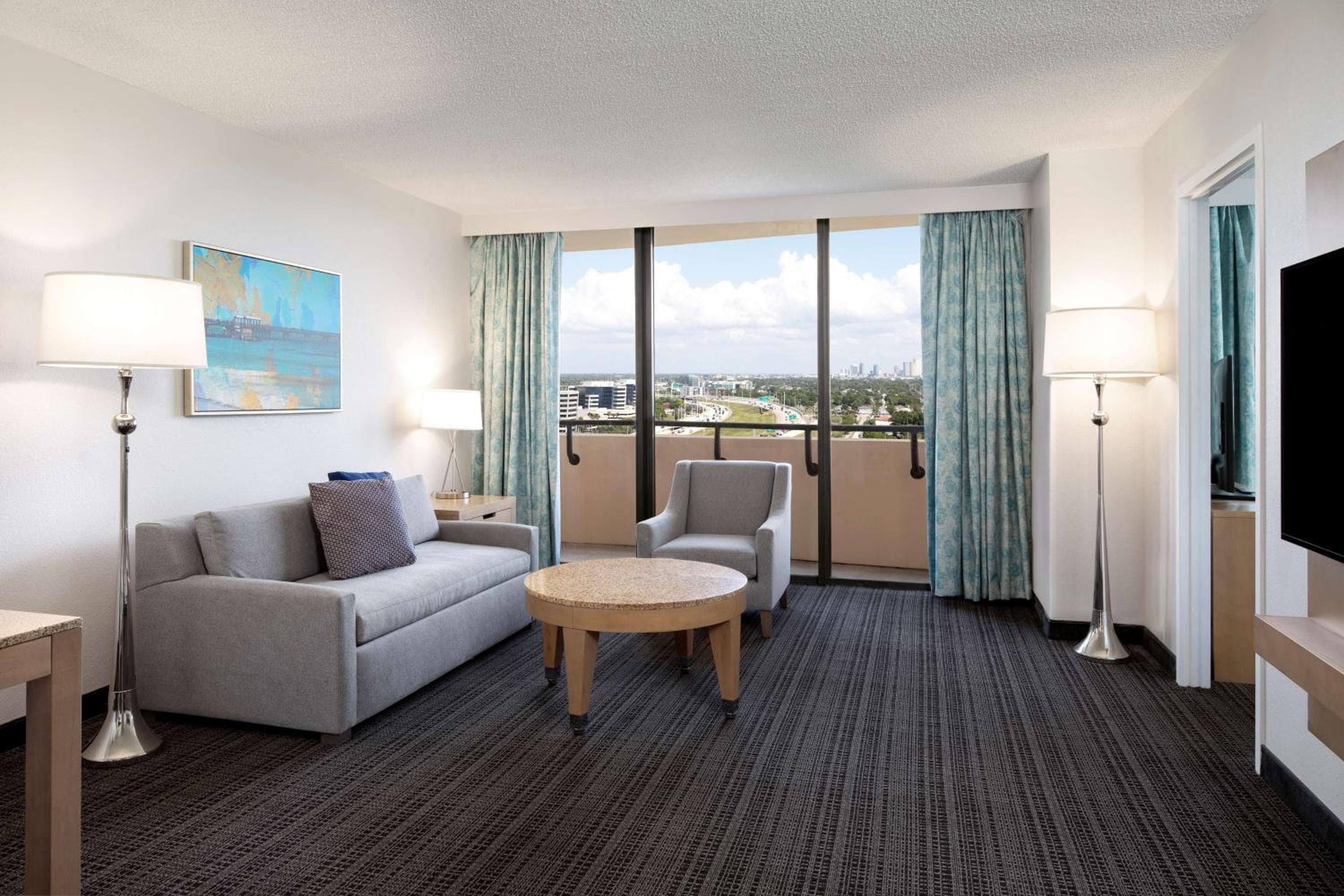 Embassy Suites by Hilton Tampa Airport Westshore — 2