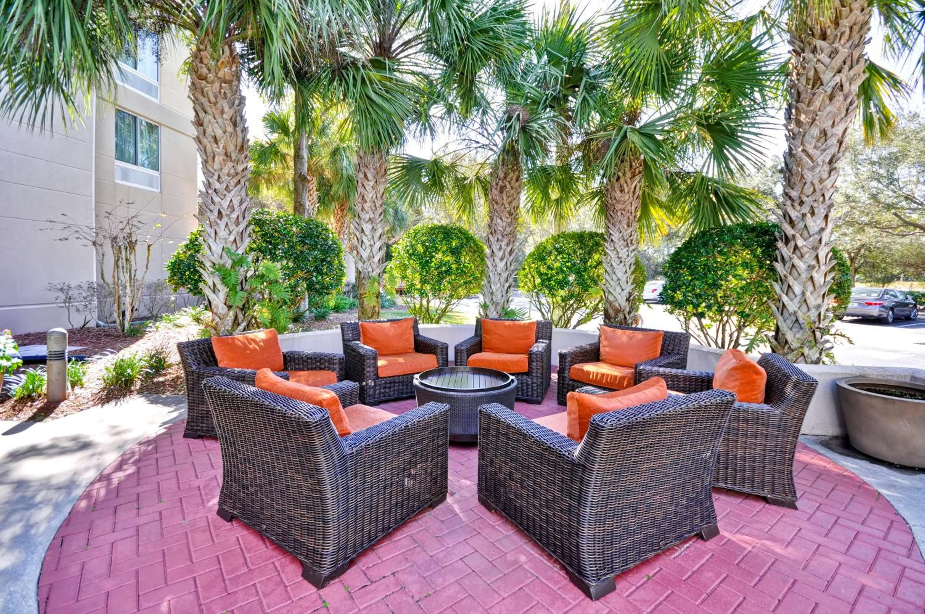 Hilton Garden Inn Tampa North — 9