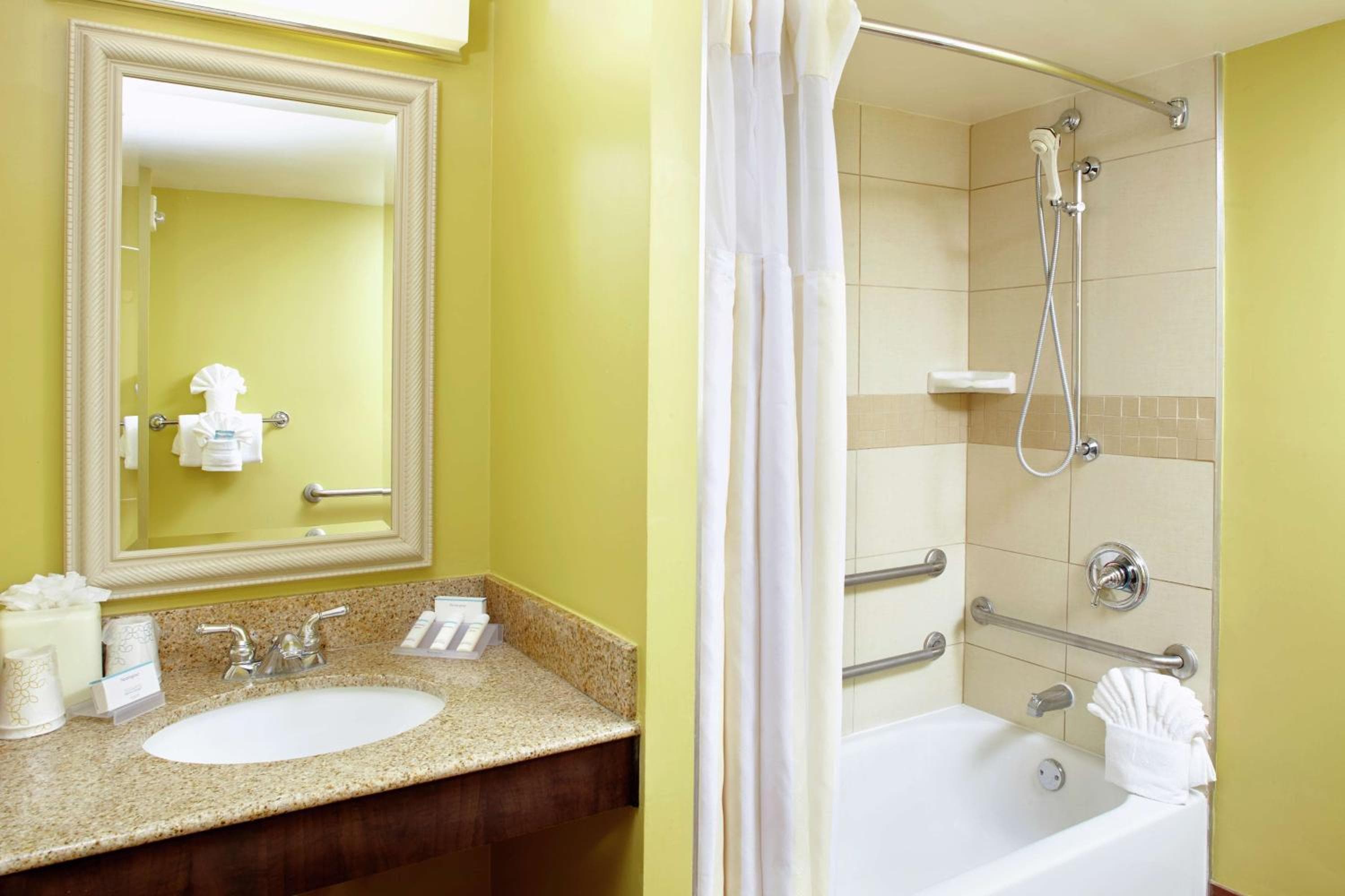 Hilton Garden Inn Tampa East Brandon — 19