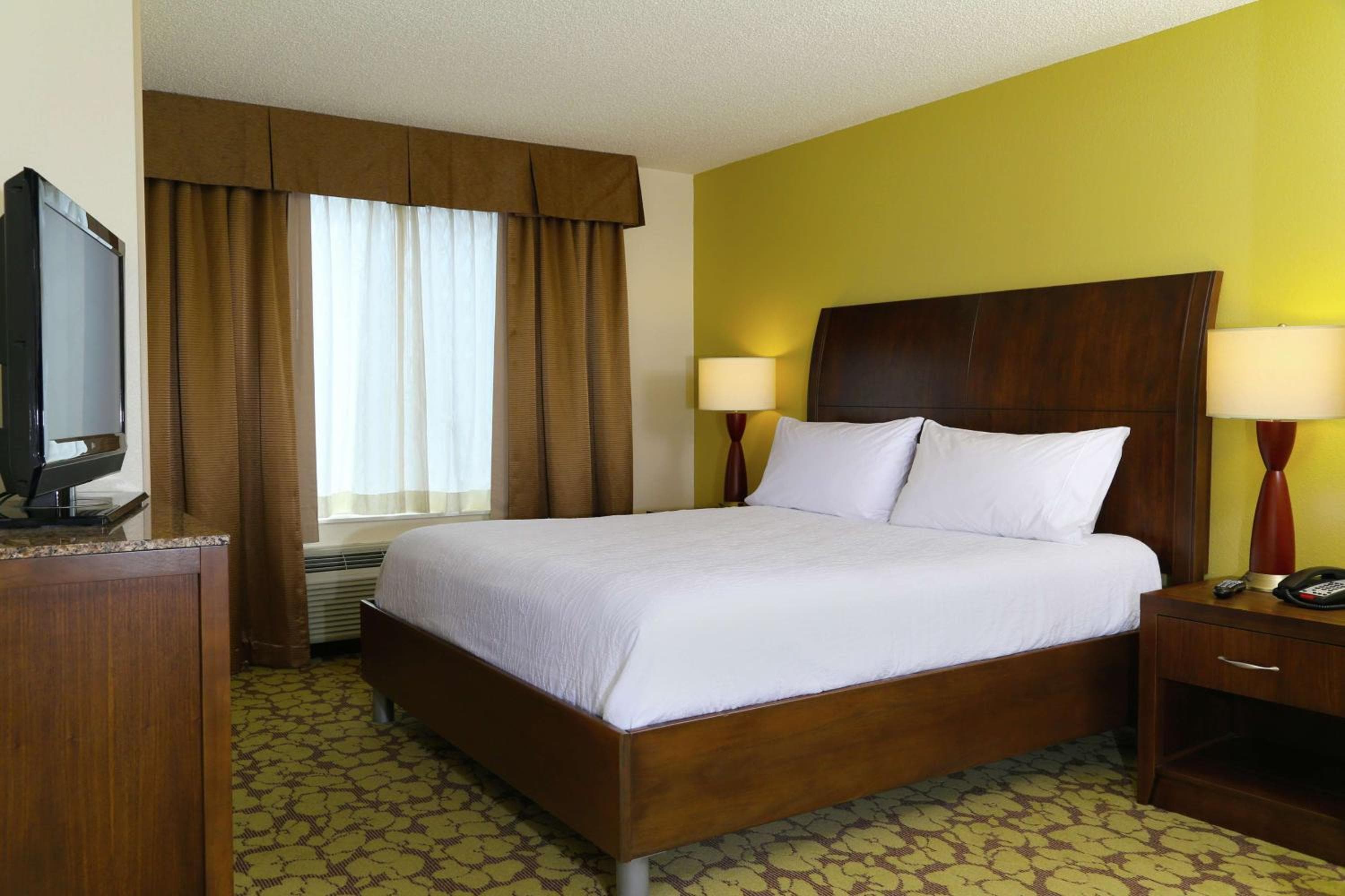 Hilton Garden Inn Tampa East Brandon — 25