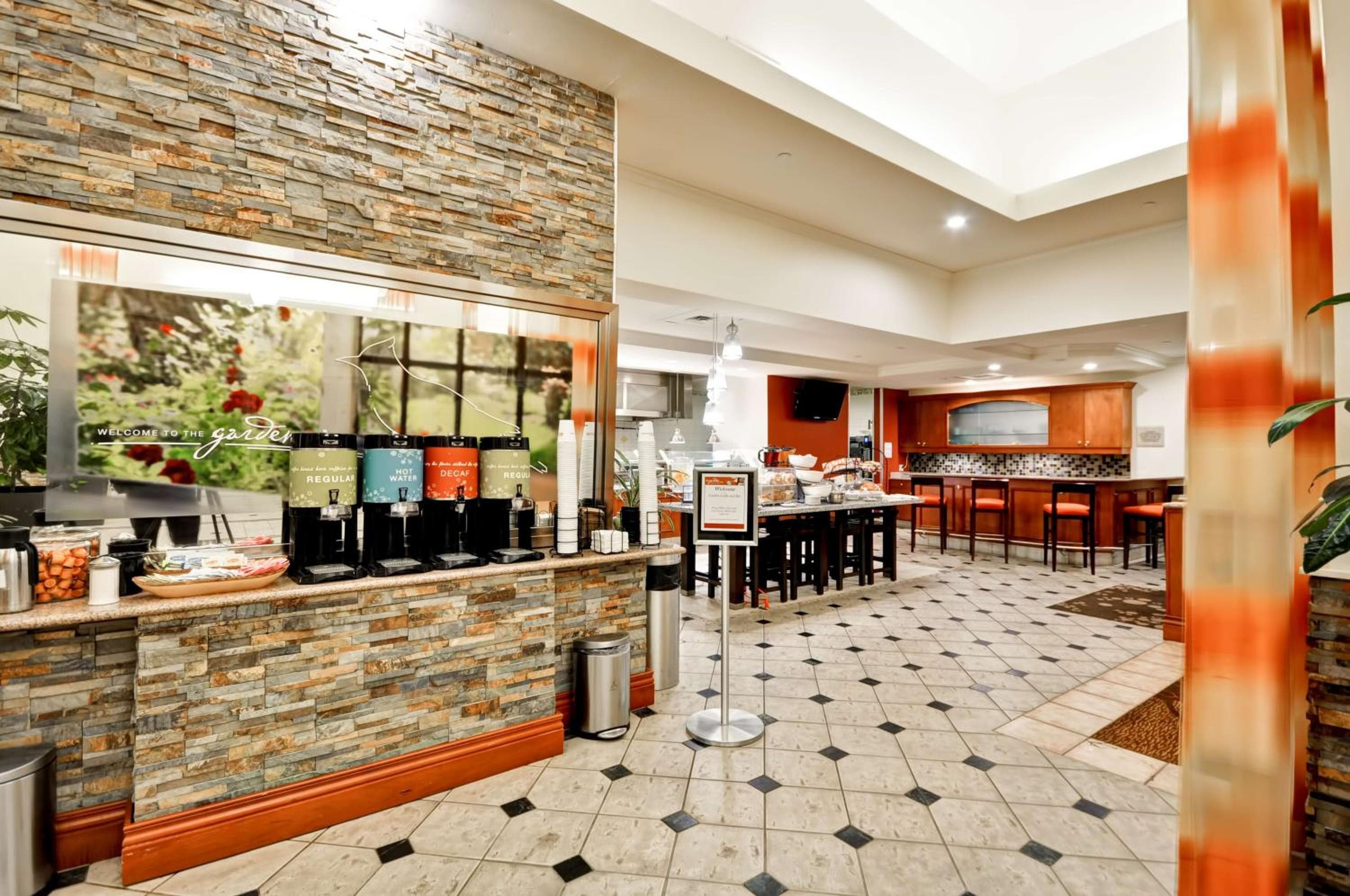 Hilton Garden Inn Tampa North — 28