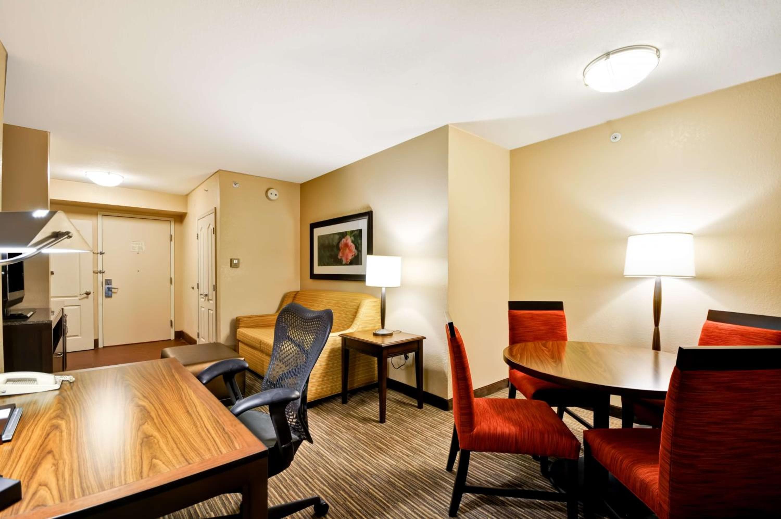 Hilton Garden Inn Tampa North — 16