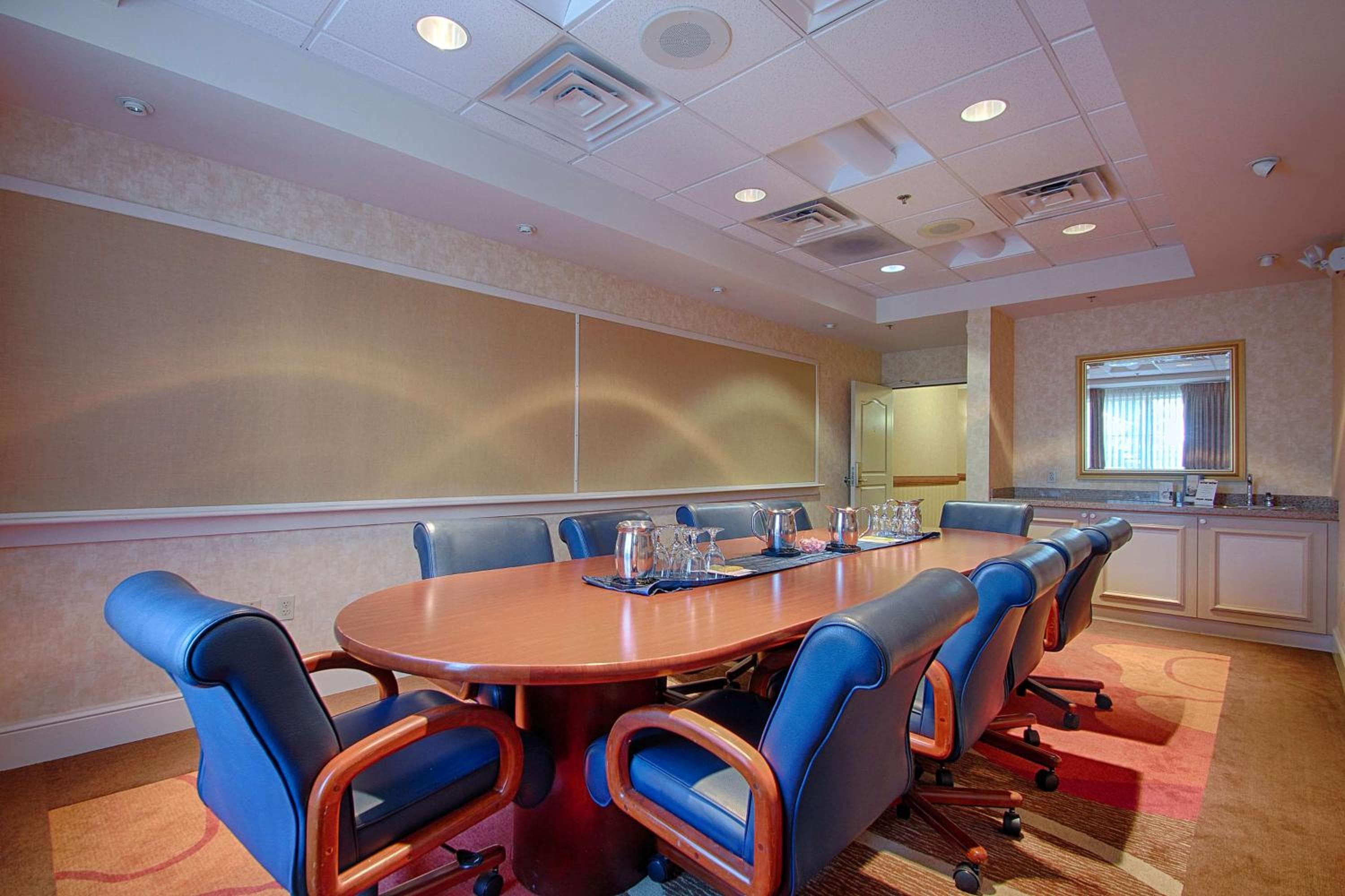 Hilton Garden Inn Las Vegas Strip South — 2