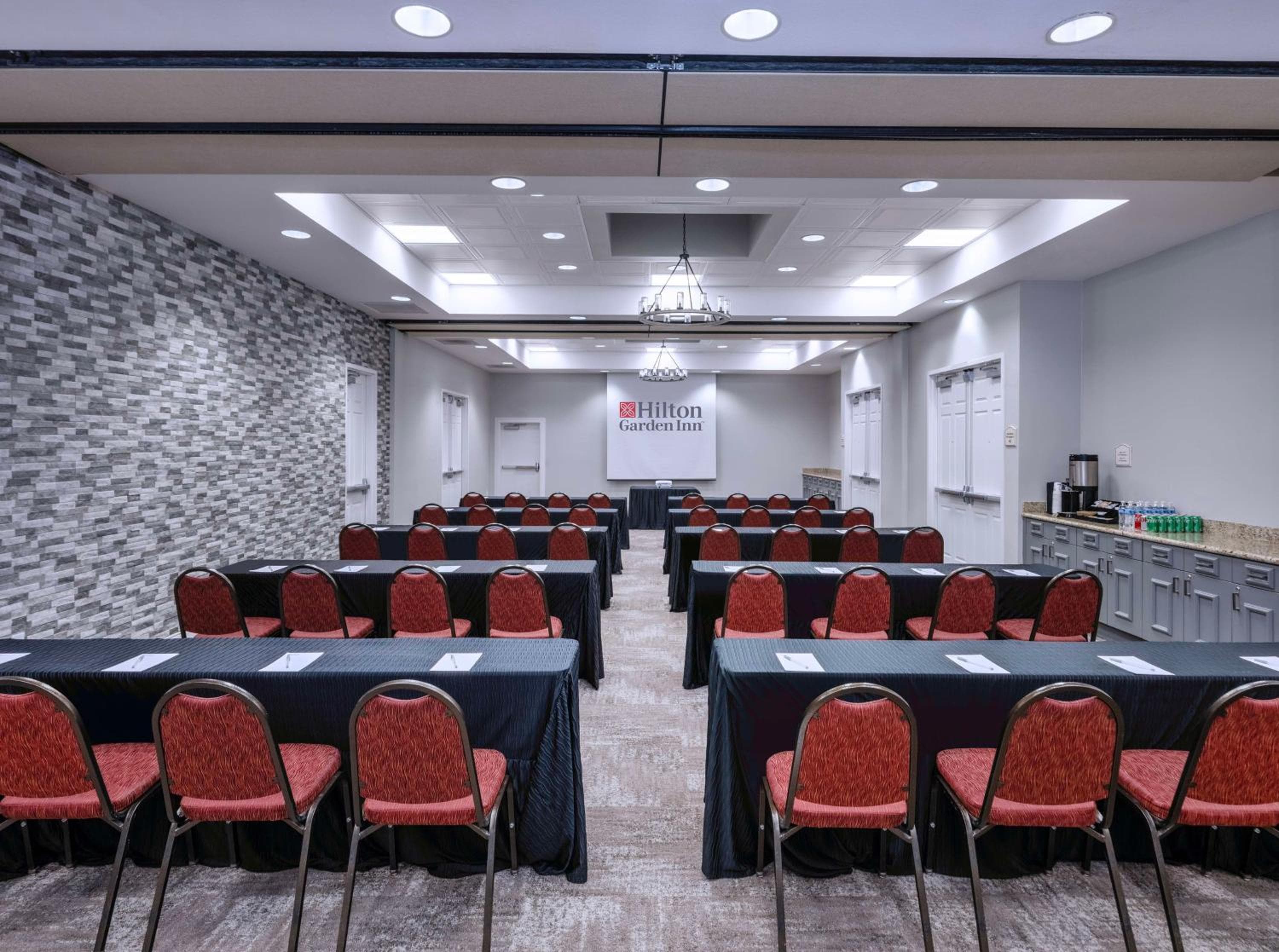 Hilton Garden Inn Las Vegas Strip South — 12