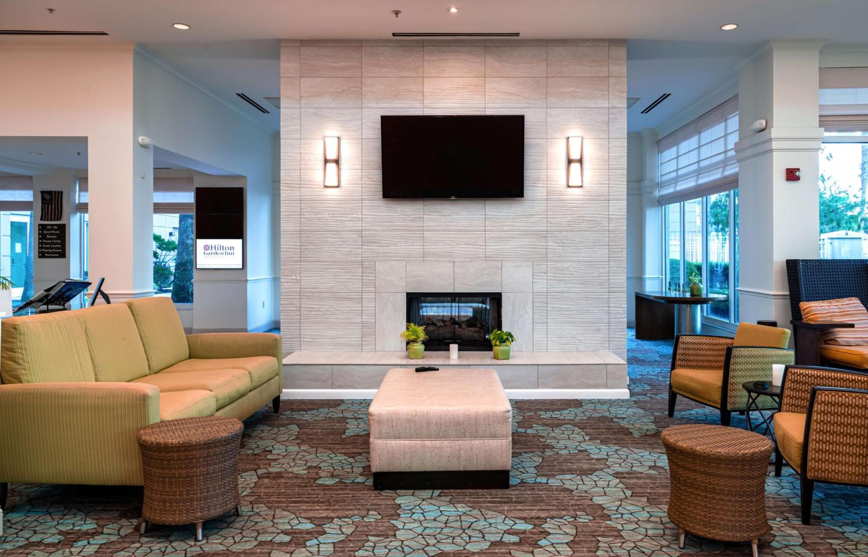 Hilton Garden Inn Orlando East - Zona UCF — 22