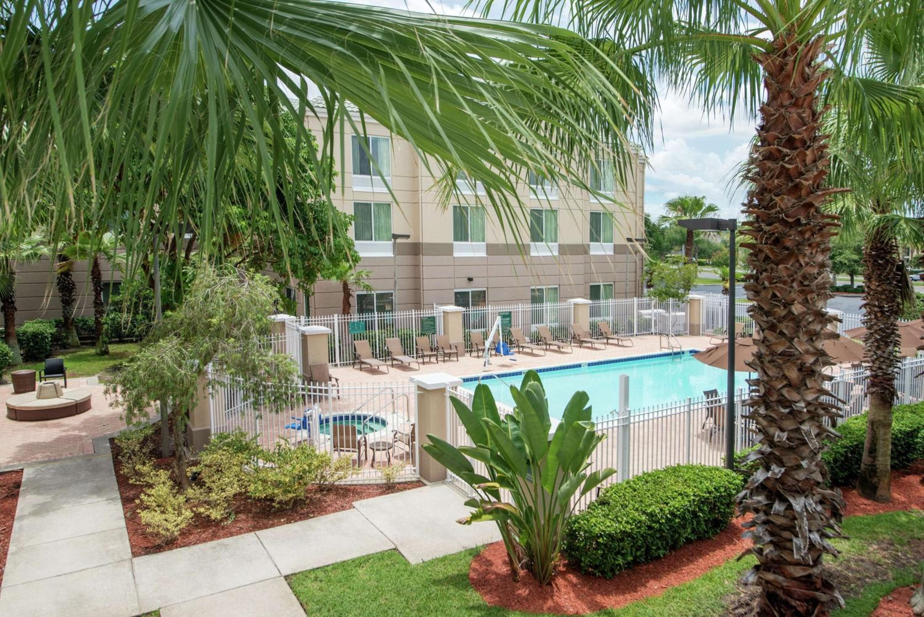 Hilton Garden Inn Orlando East - Zona UCF — 15