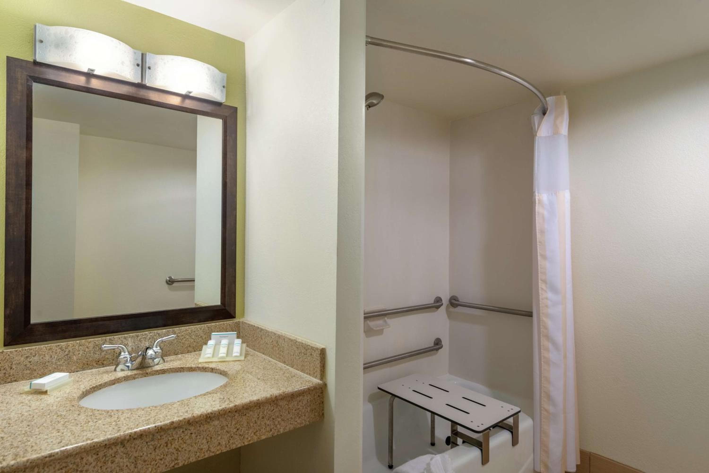 Hilton Garden Inn Orlando East - UCF Area — 18