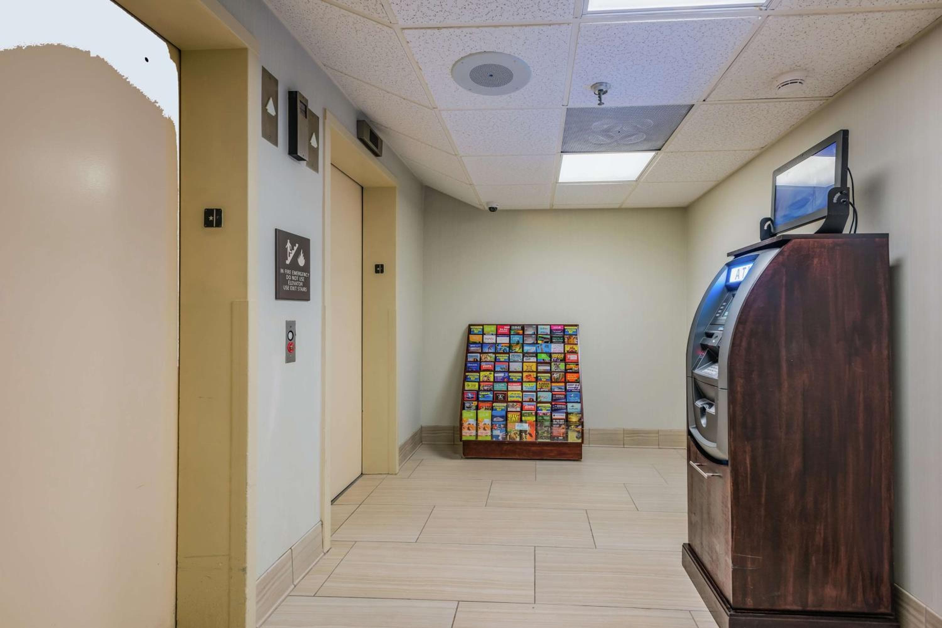 Hampton Inn Tampa International Airport/Westshore — 10