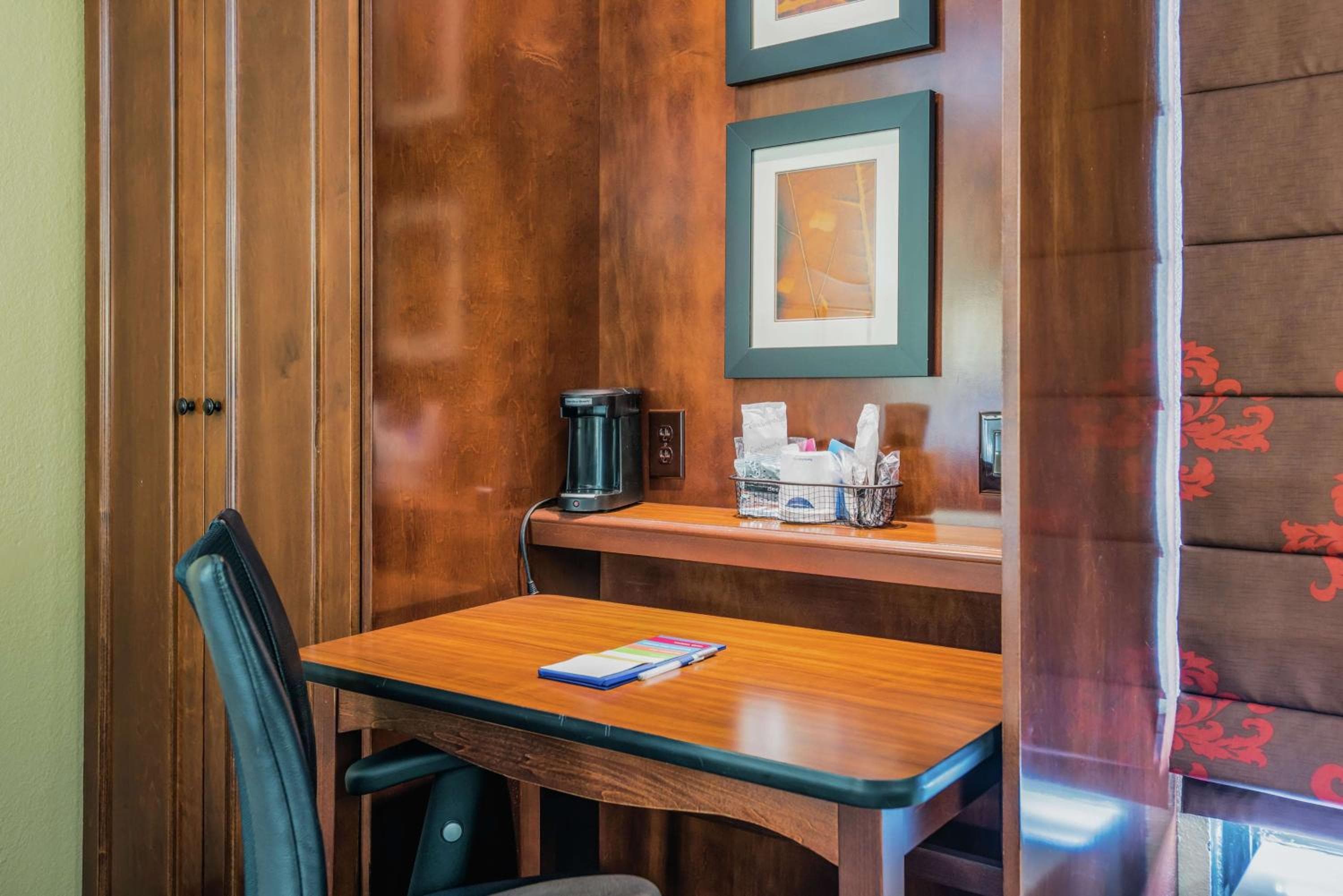 Hampton Inn Tampa International Airport/Westshore — 10