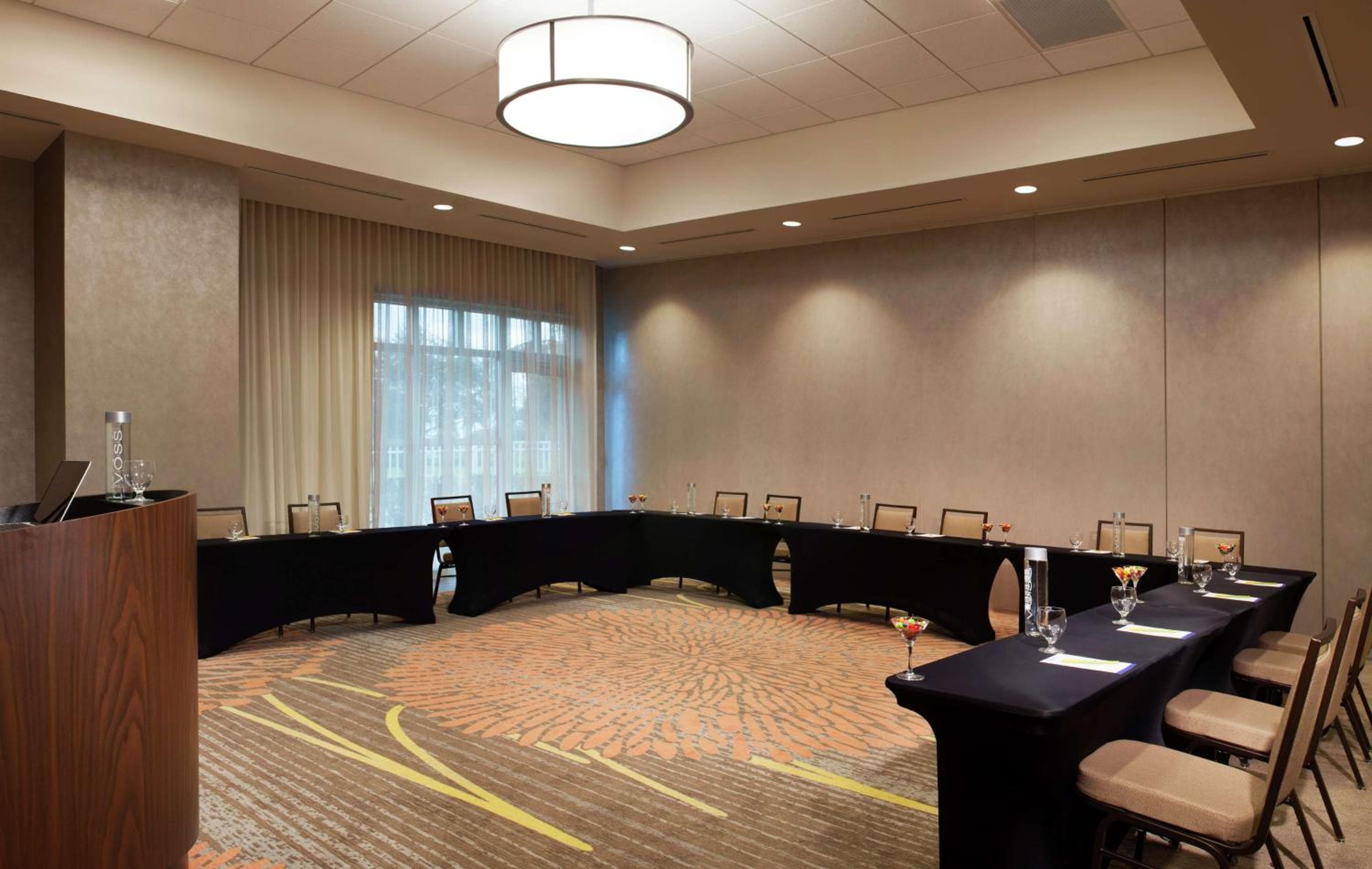 Hilton Garden Inn Miami Dolphin Mall — 25