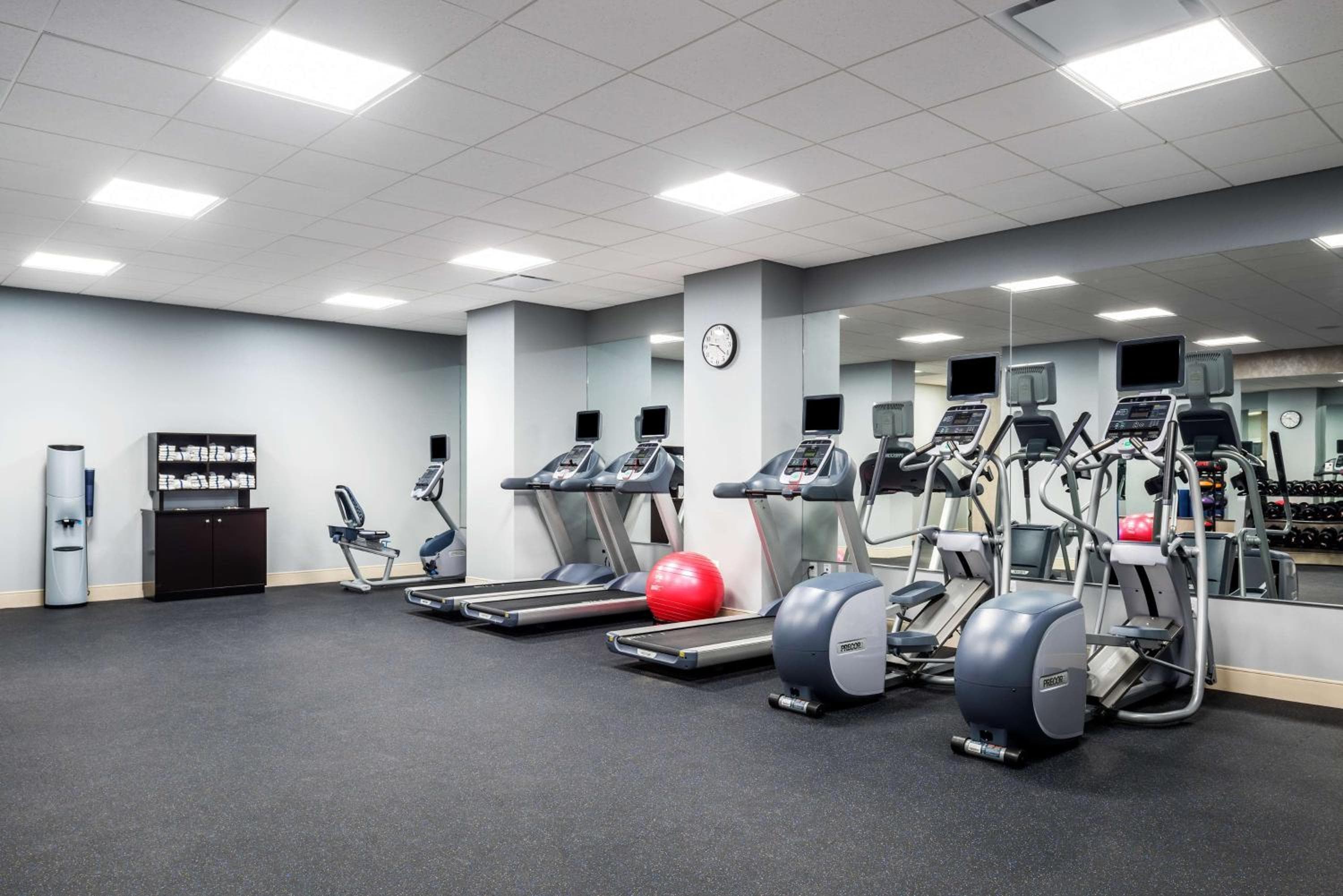 Homewood Suites by Hilton Miami Dolphin Mall — 18