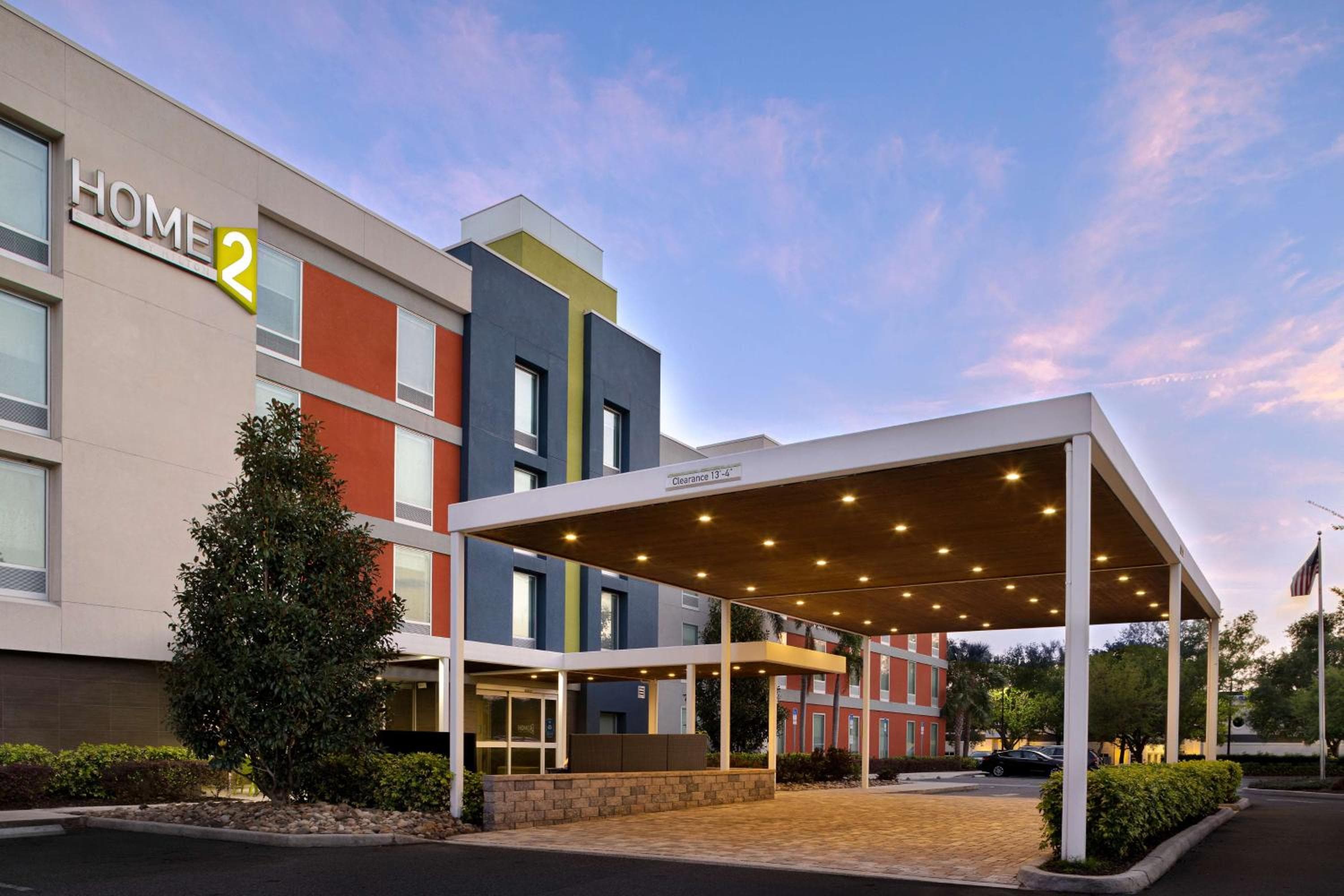 Home2 Suites by Hilton Orlando International Drive Sur — 1