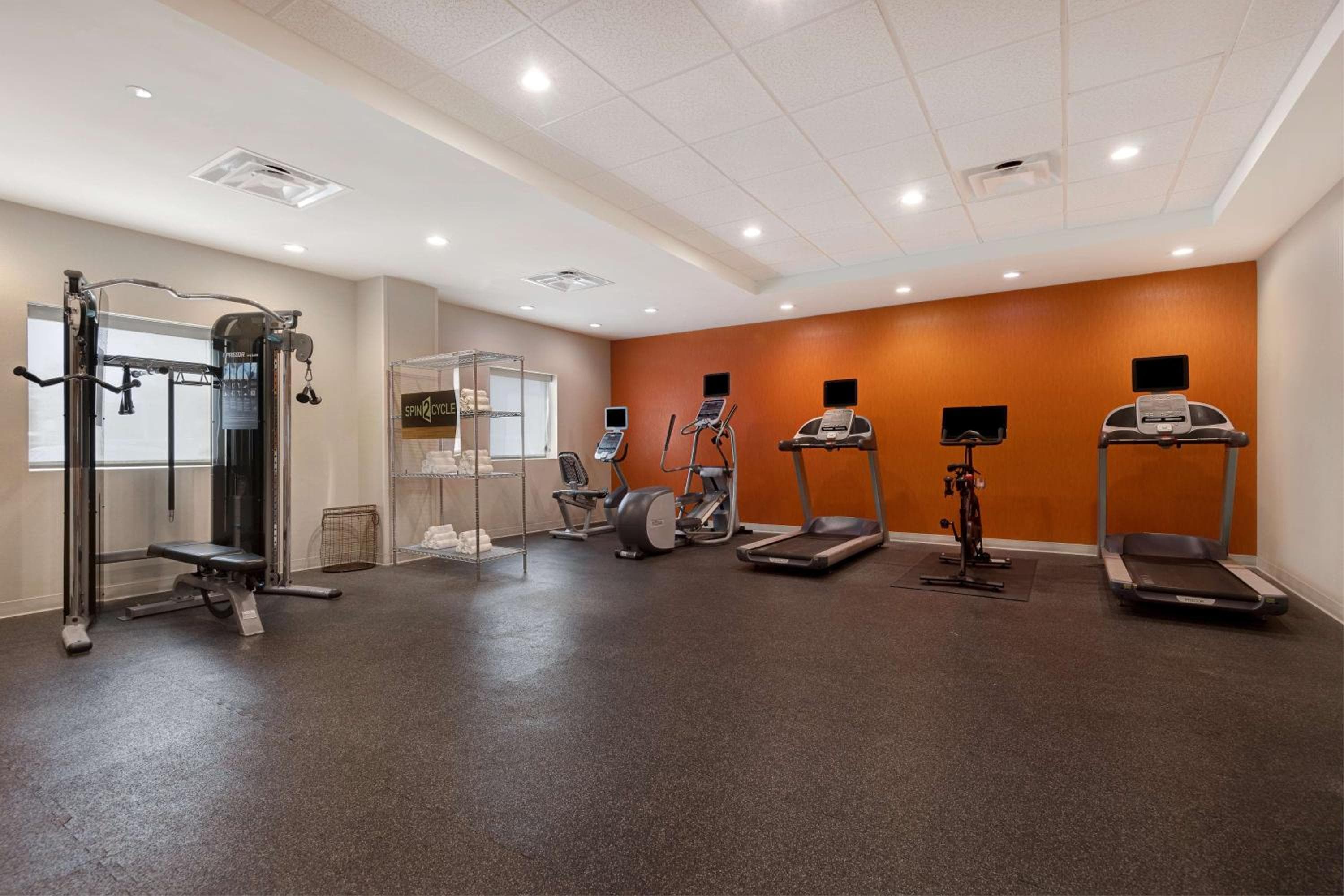 Home2 Suites by Hilton Orlando International Drive Sur — 19