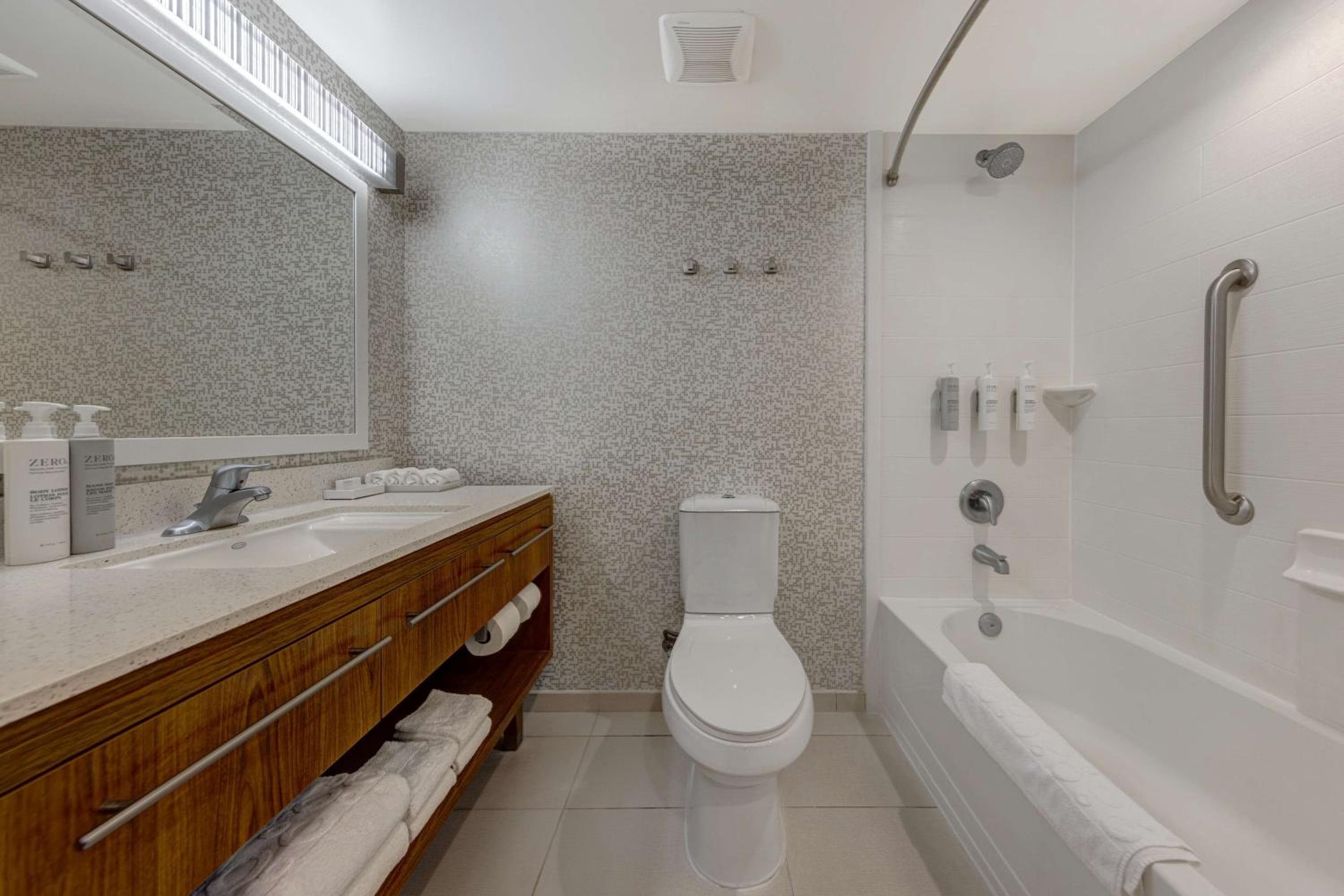 Home2 Suites by Hilton Orlando International Drive Sur — 27
