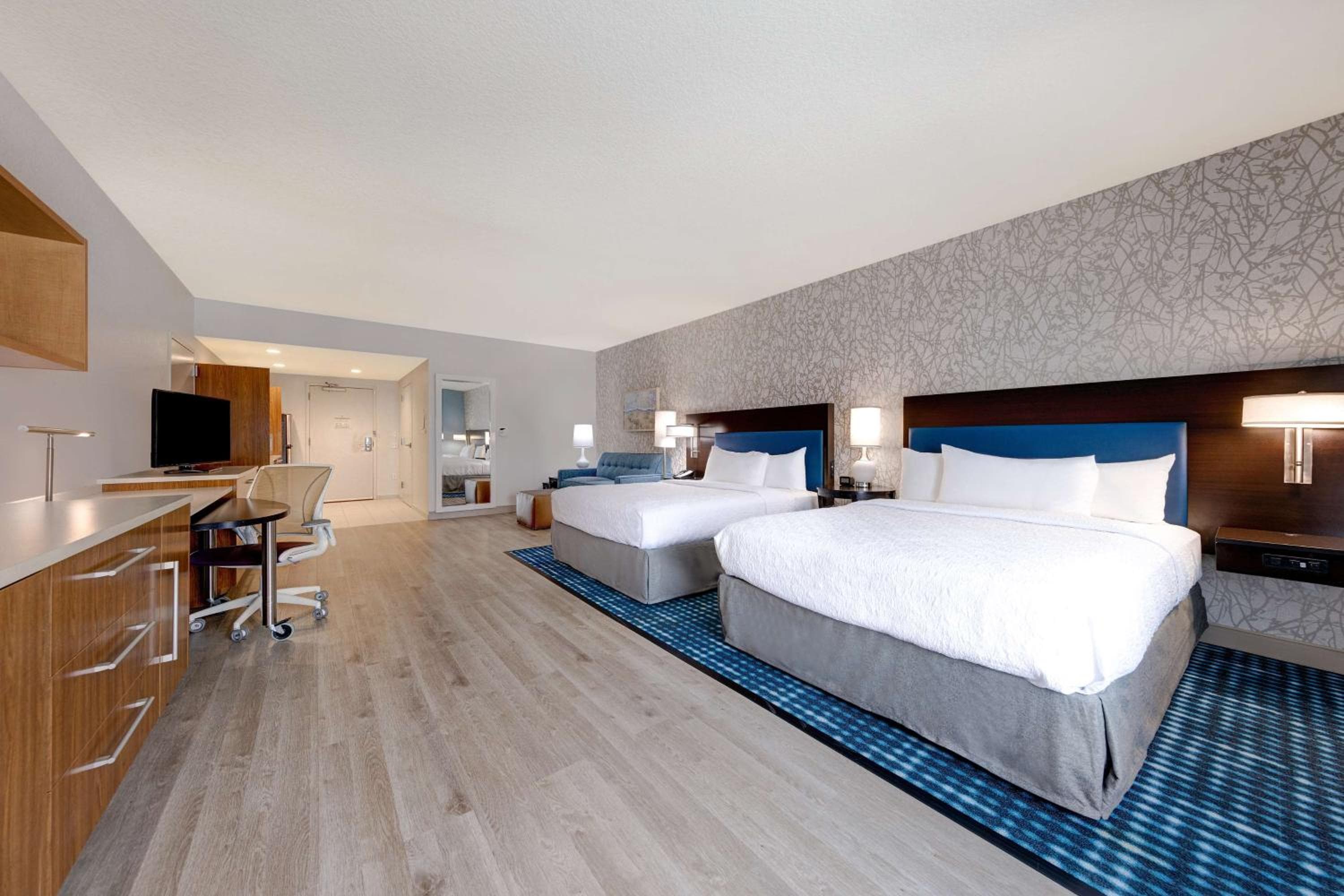 Home2 Suites by Hilton Orlando International Drive South - Free Shuttle to Theme Parks — 25