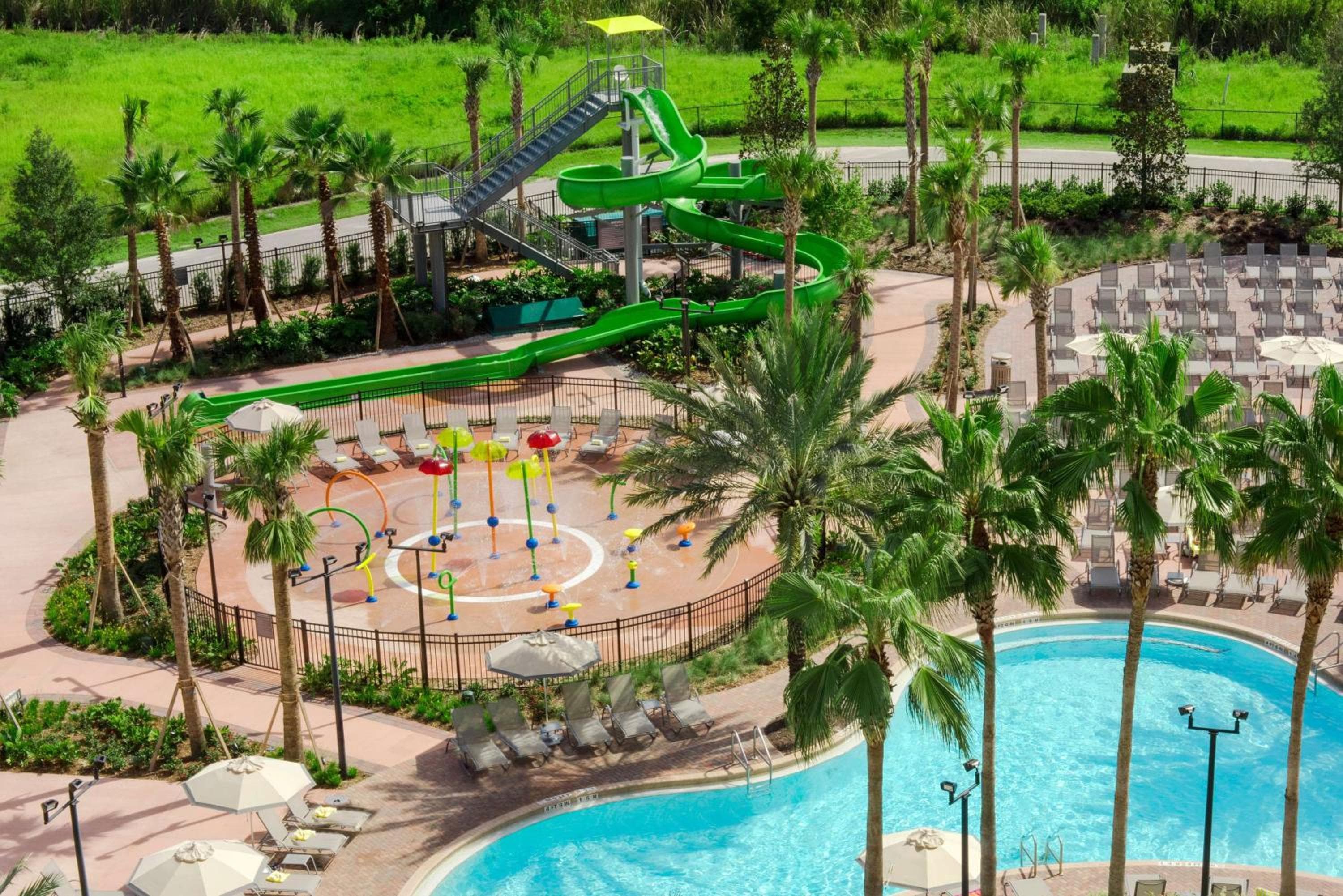 Hilton Grand Vacations Club Las Palmeras Orlando — 10
