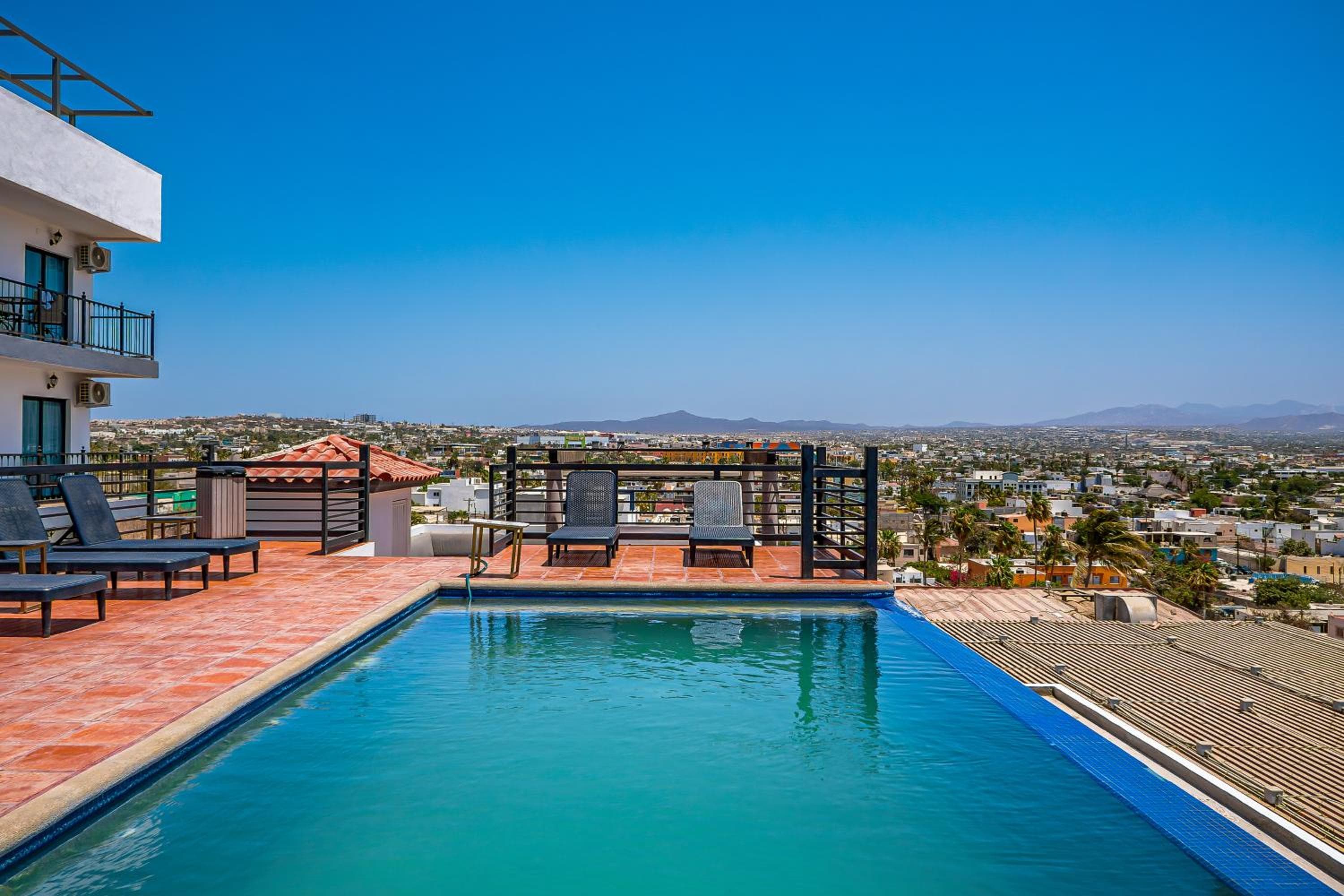 Morgan Residences 607B — 12