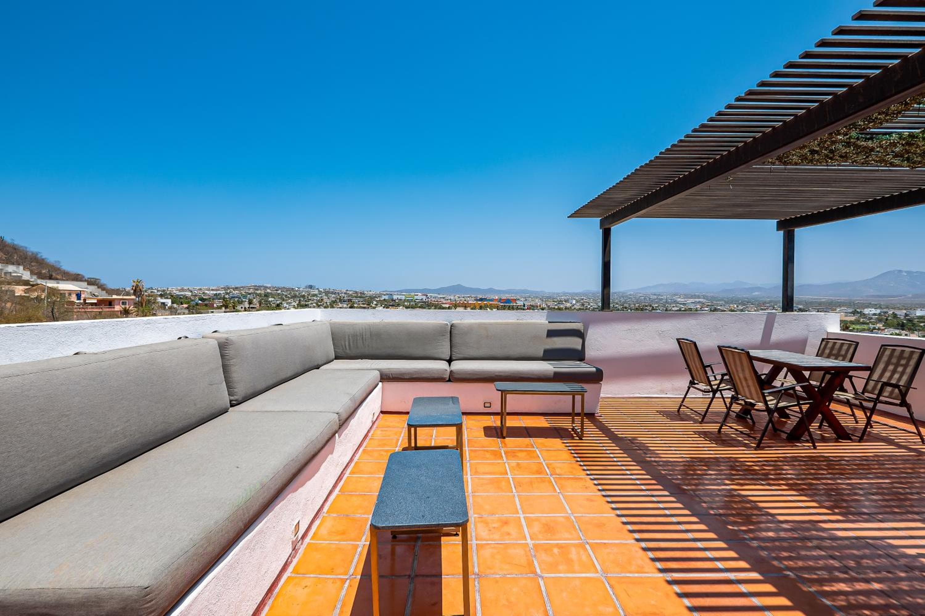 Morgan Residences 607B — 10